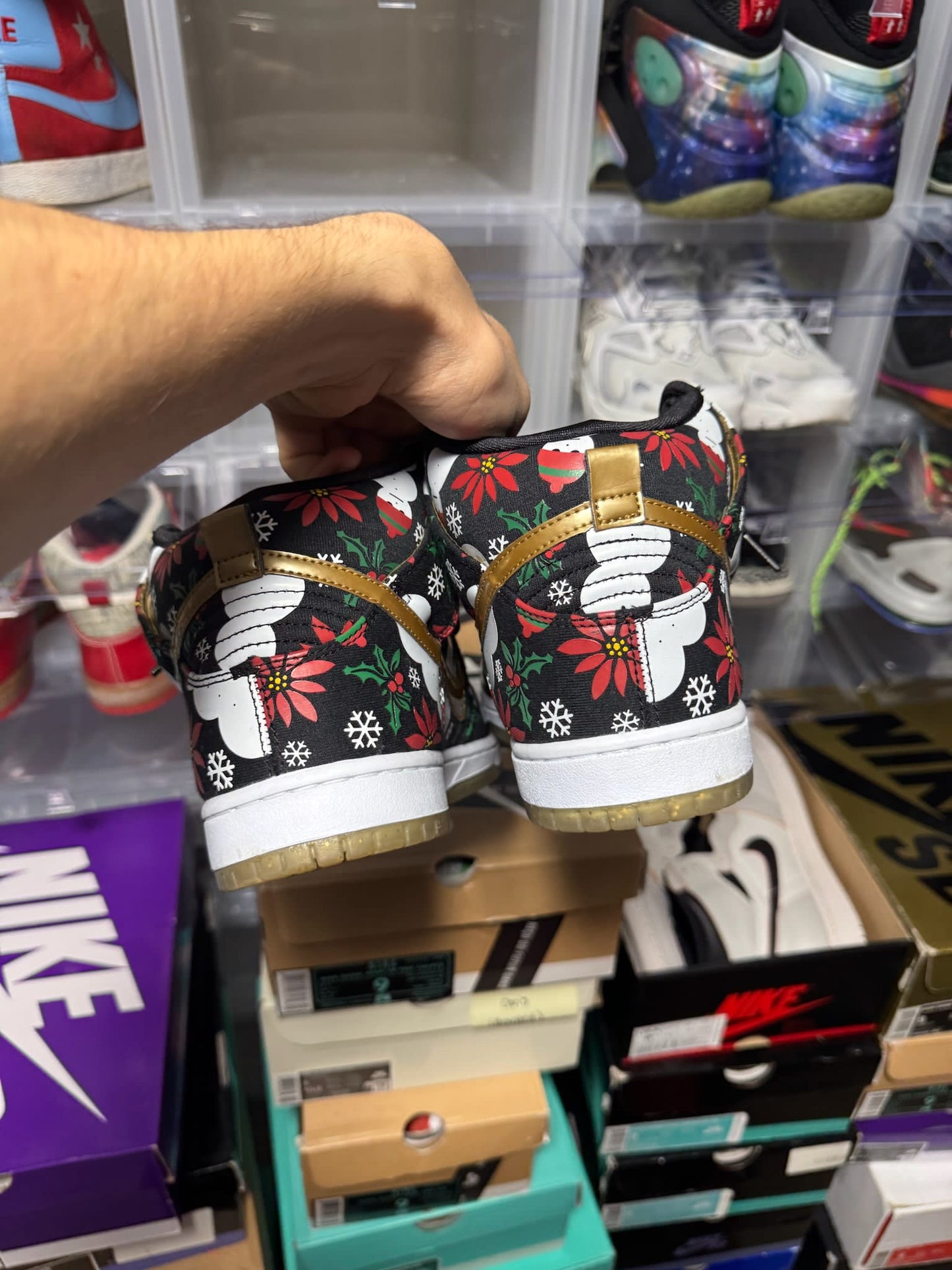Size 9 Preowned Nike SB Dunk High Concepts Ugly Christmas Sweater Black
