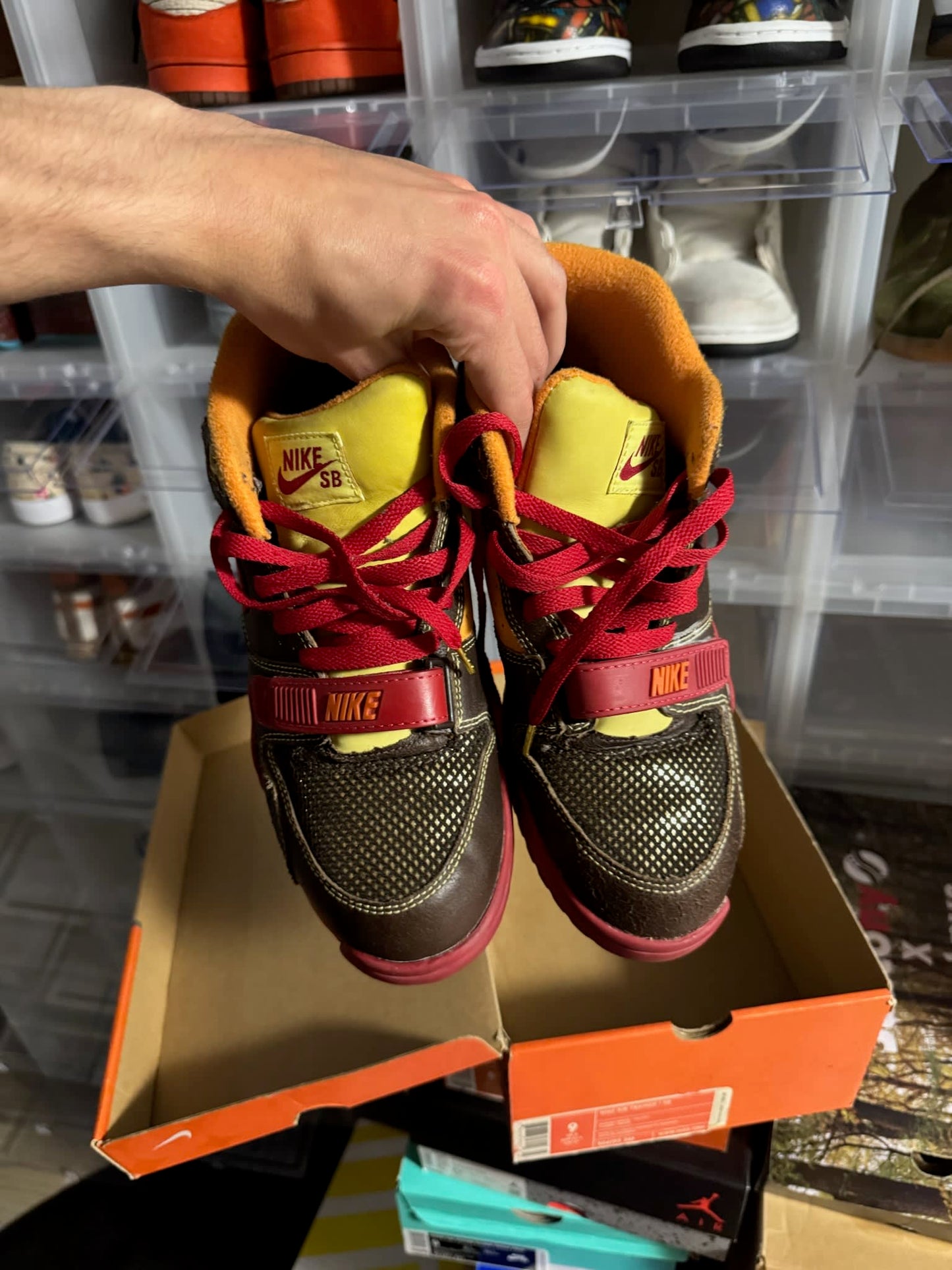 HY785 Nike Air Trainer 1 SB Huf Gold Digger