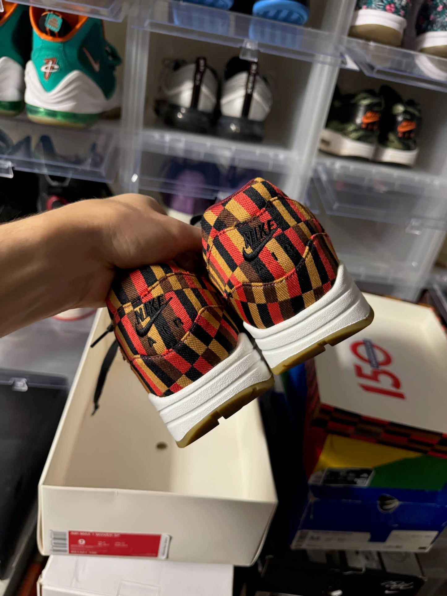 Size 9 Preowned Nike Air Max 1 London Underground Roundel