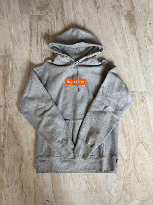Supreme FW17 Orange Box Logo Hoodie Heather Gray