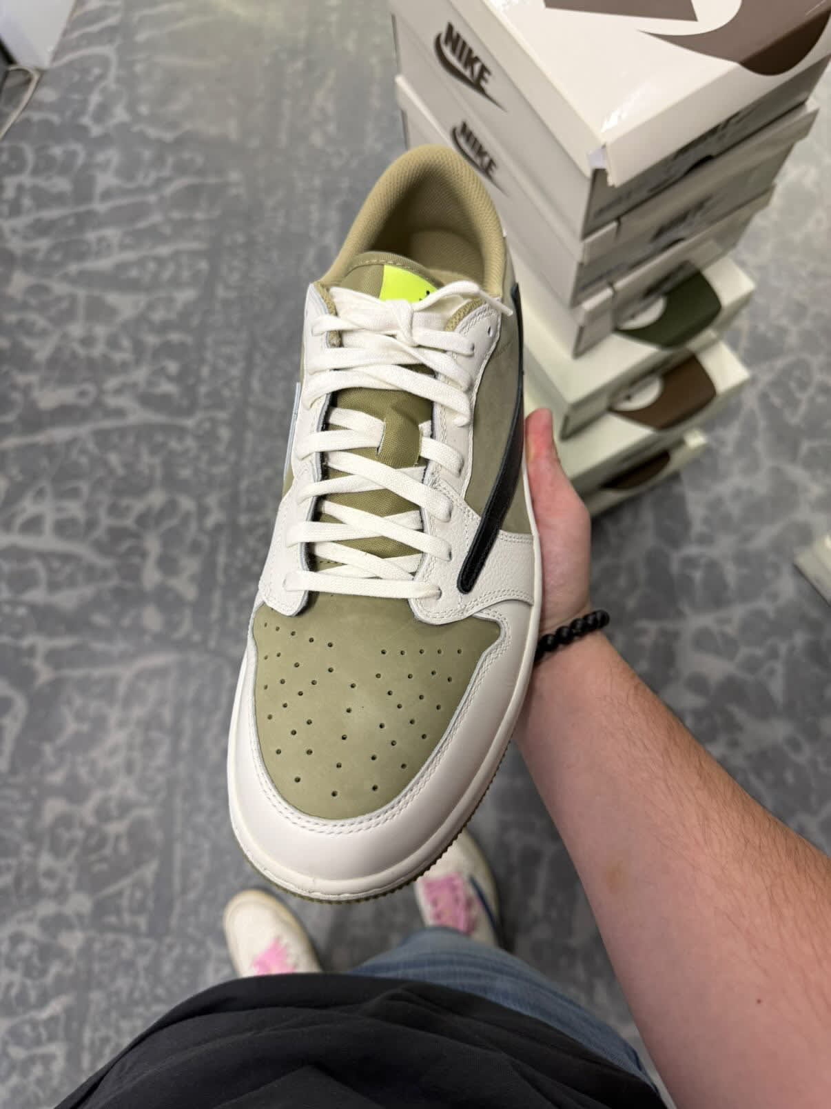 HY6 Jordan 1 Retro Low Golf Travis Scott Neutral Olive
