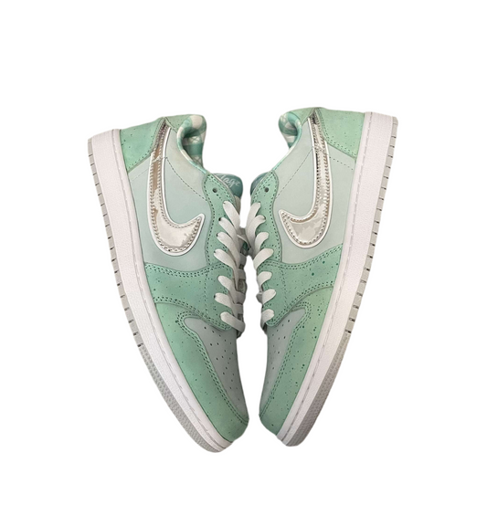 Air Jordan 1 Retro Low x TagzHeat ‘Tiffany Lobster’