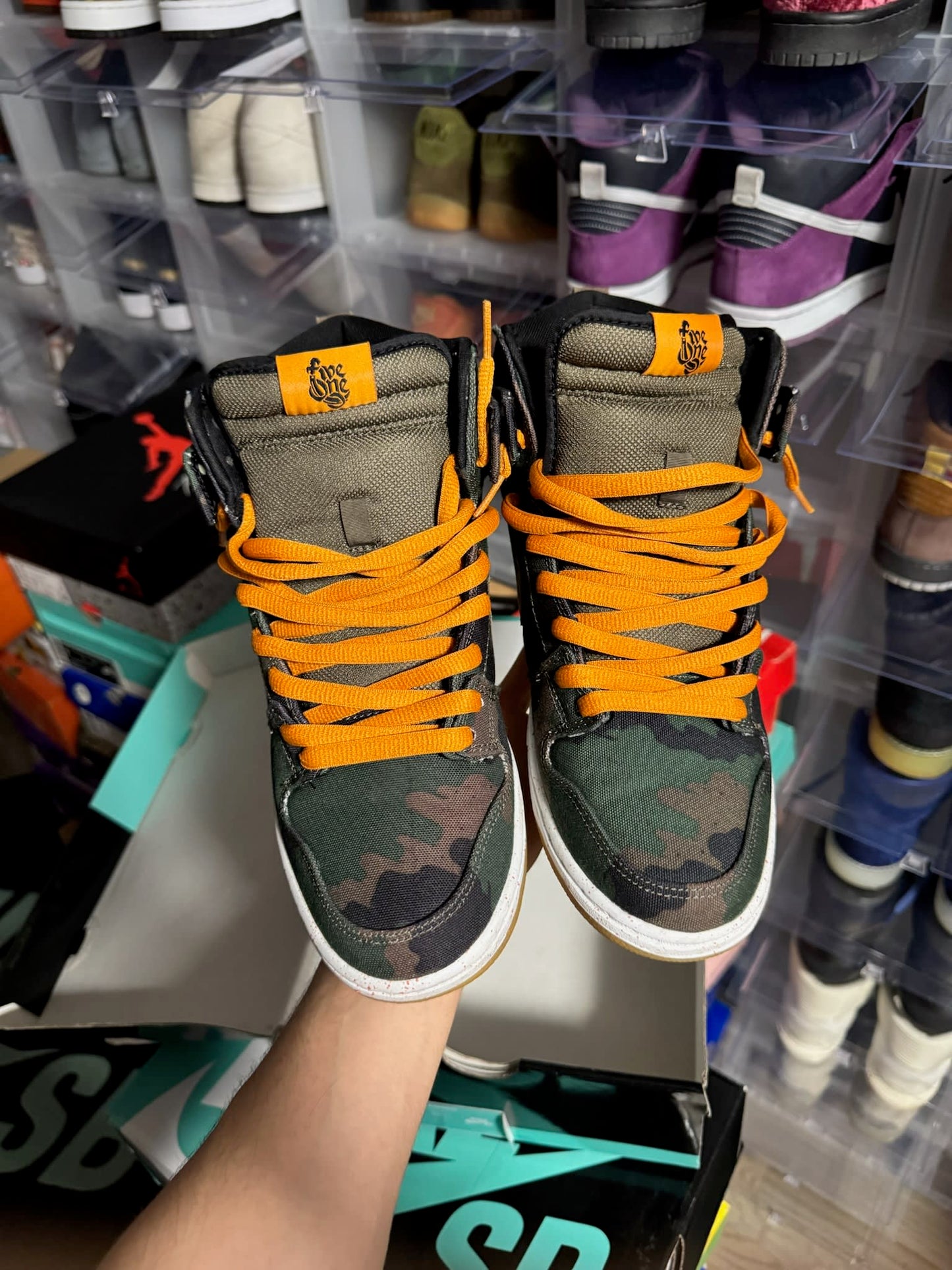 Size 9 Preowned Nike SB Dunk High FiveOneO Camo