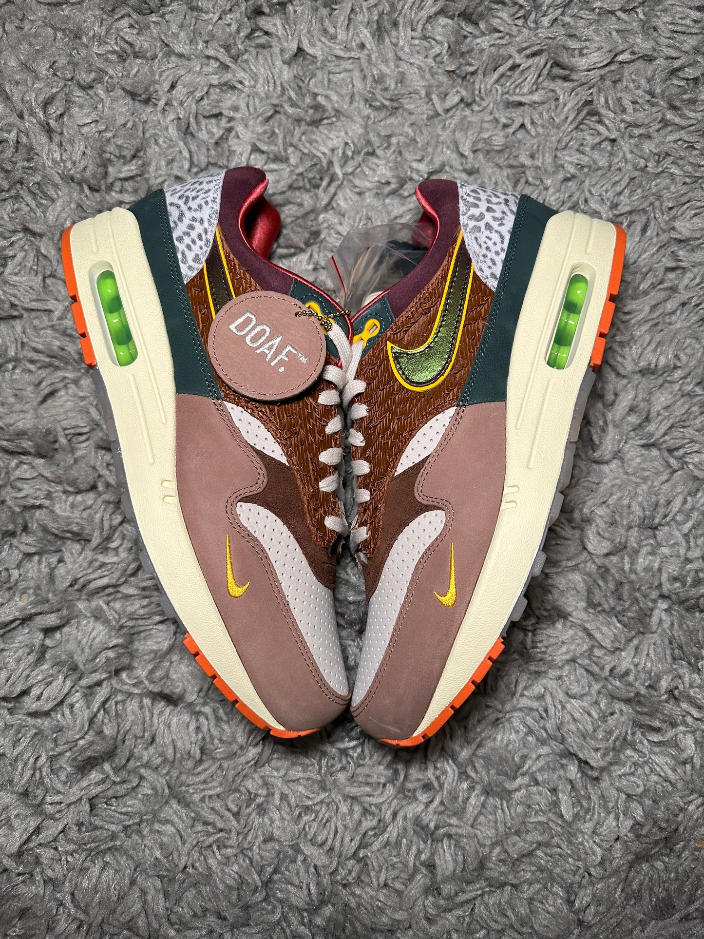 AIR MAX 1 '87 LUXE x Division Street’ ‘University of Oregon PE’