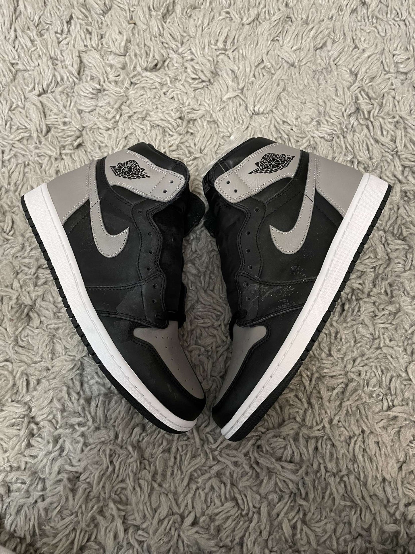 Air Jordan 1 Retro High ‘Shadow’