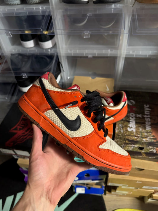 [HY794] Nike SB Dunk Low Top Ramen