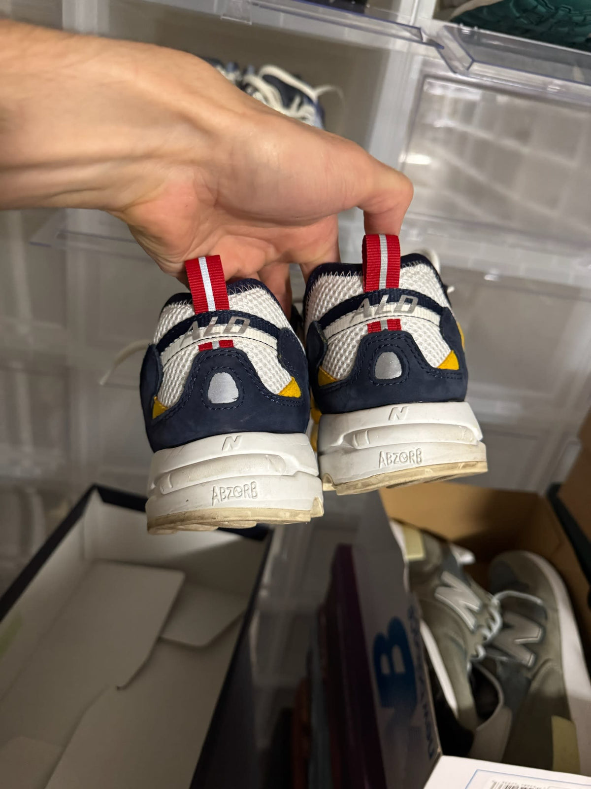 [HY928] New Balance 827 Abzorb Aime Leon Dore Yellow
