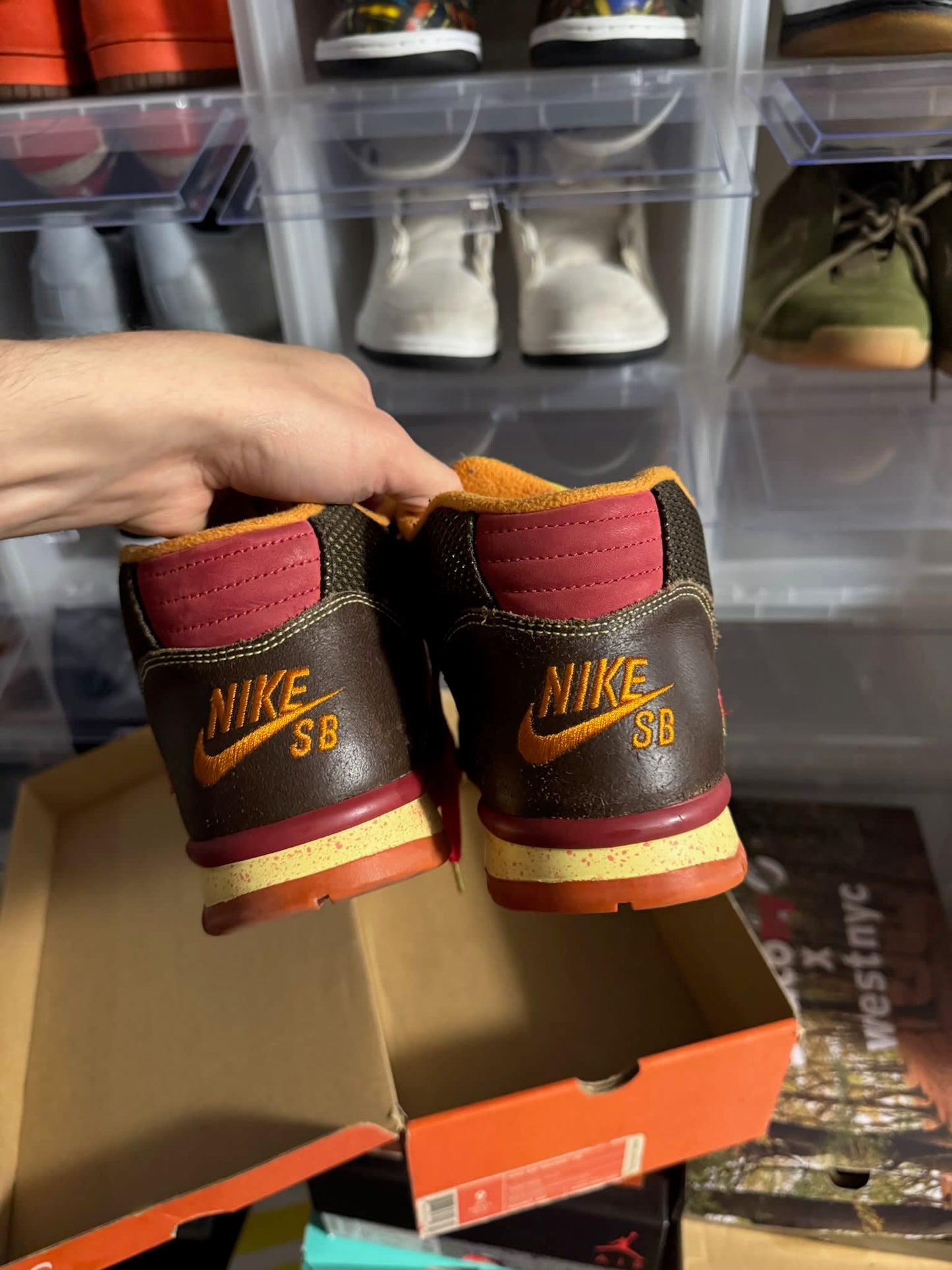 HY785 Nike Air Trainer 1 SB Huf Gold Digger
