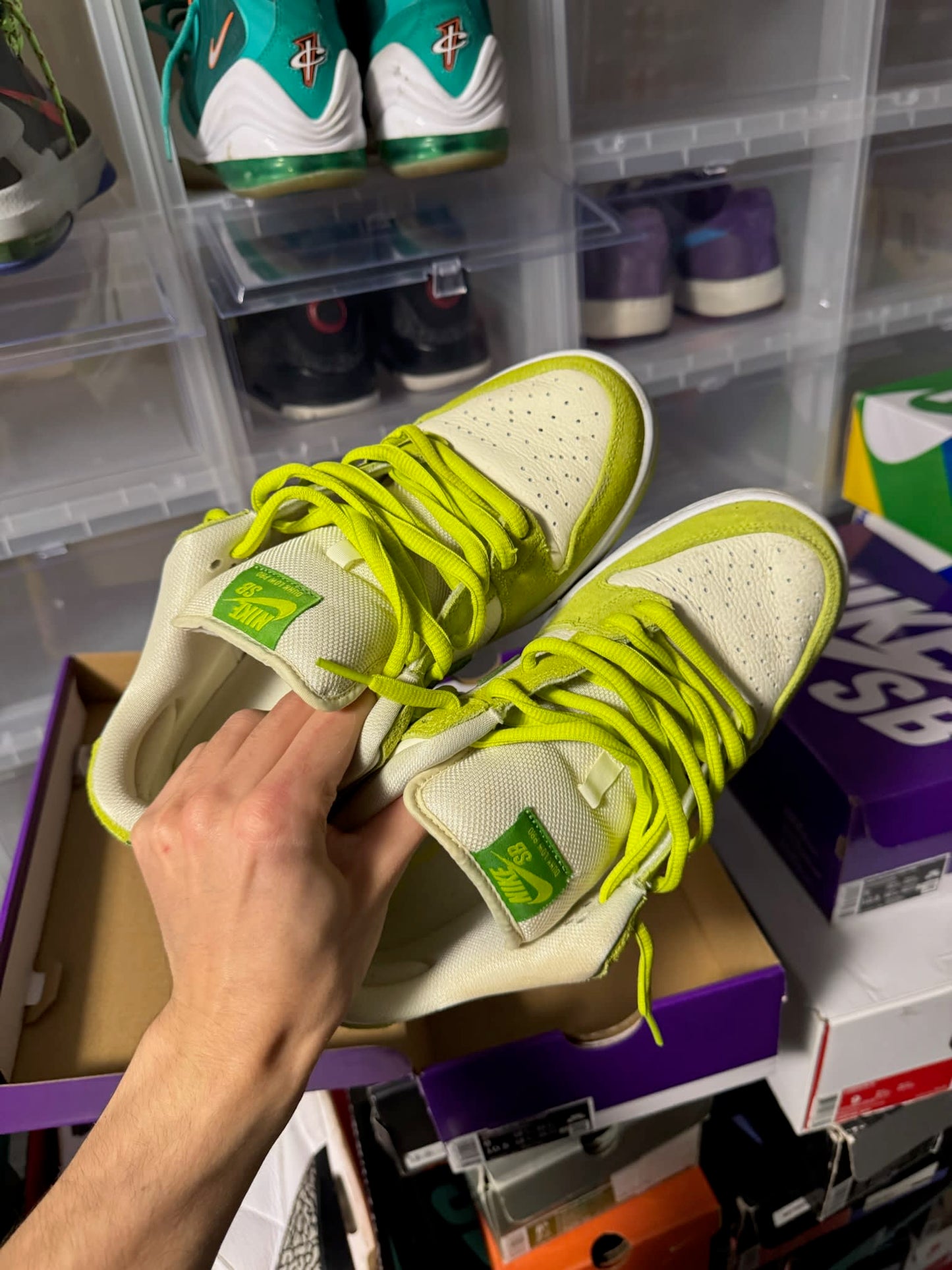 Size 9 Preowned Nike SB Dunk Low Green Apple
