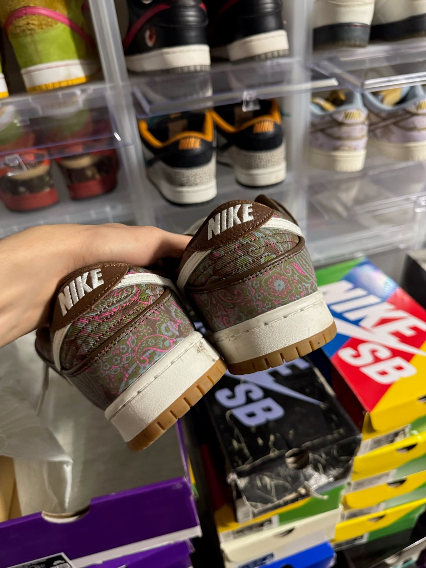 Size 9.5 Preowned Nike SB Dunk Low Pro Paisley Brown