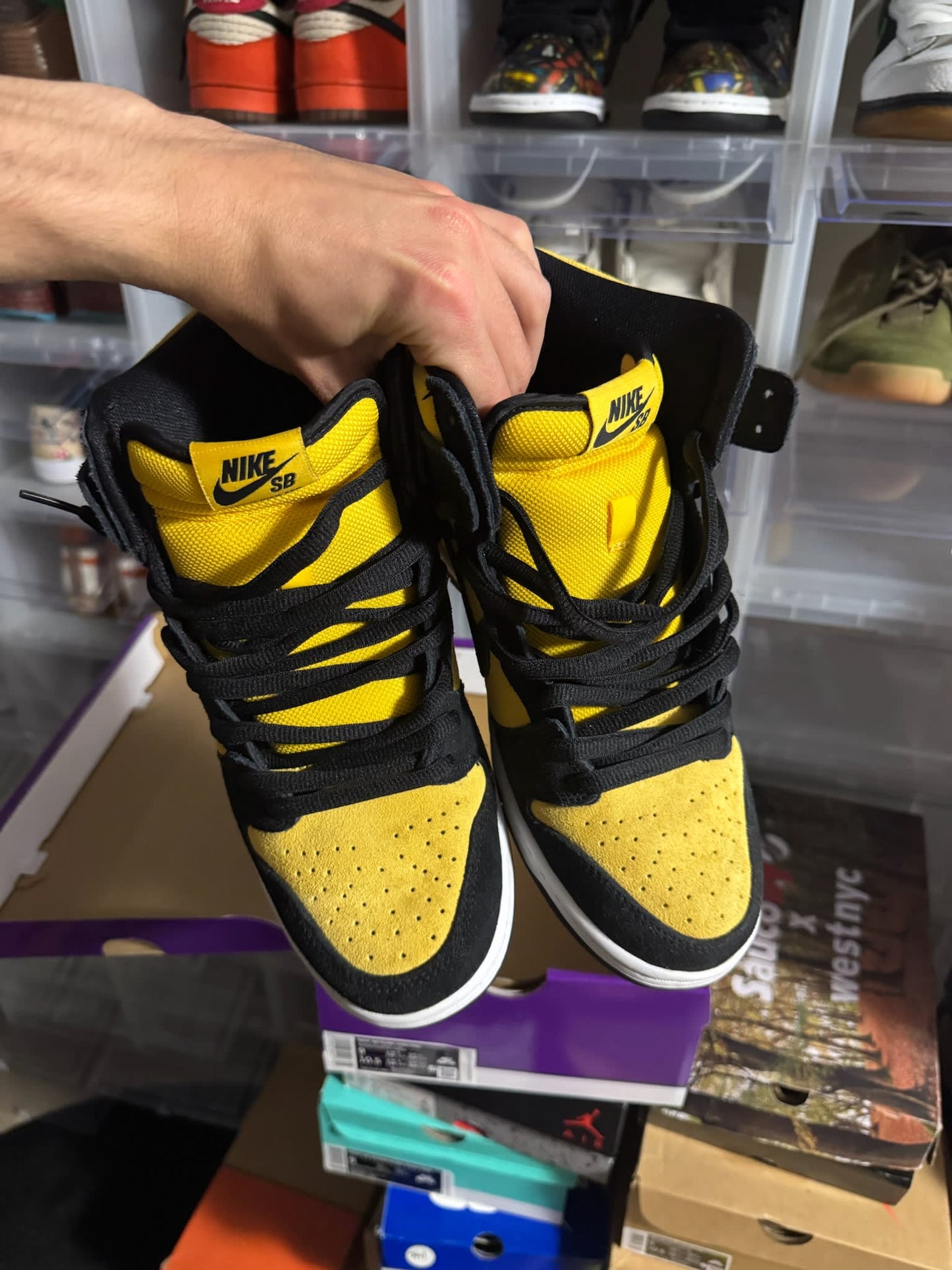 HY786 Nike SB Dunk High Pro Reverse Goldenrod