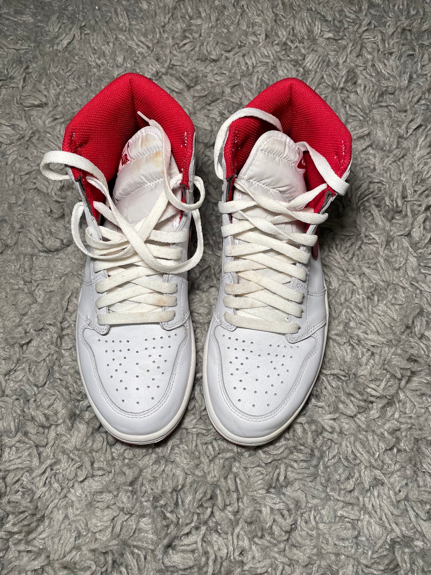 AIR JORDAN 1 RETRO HIGH OG ‘Metallic Red’