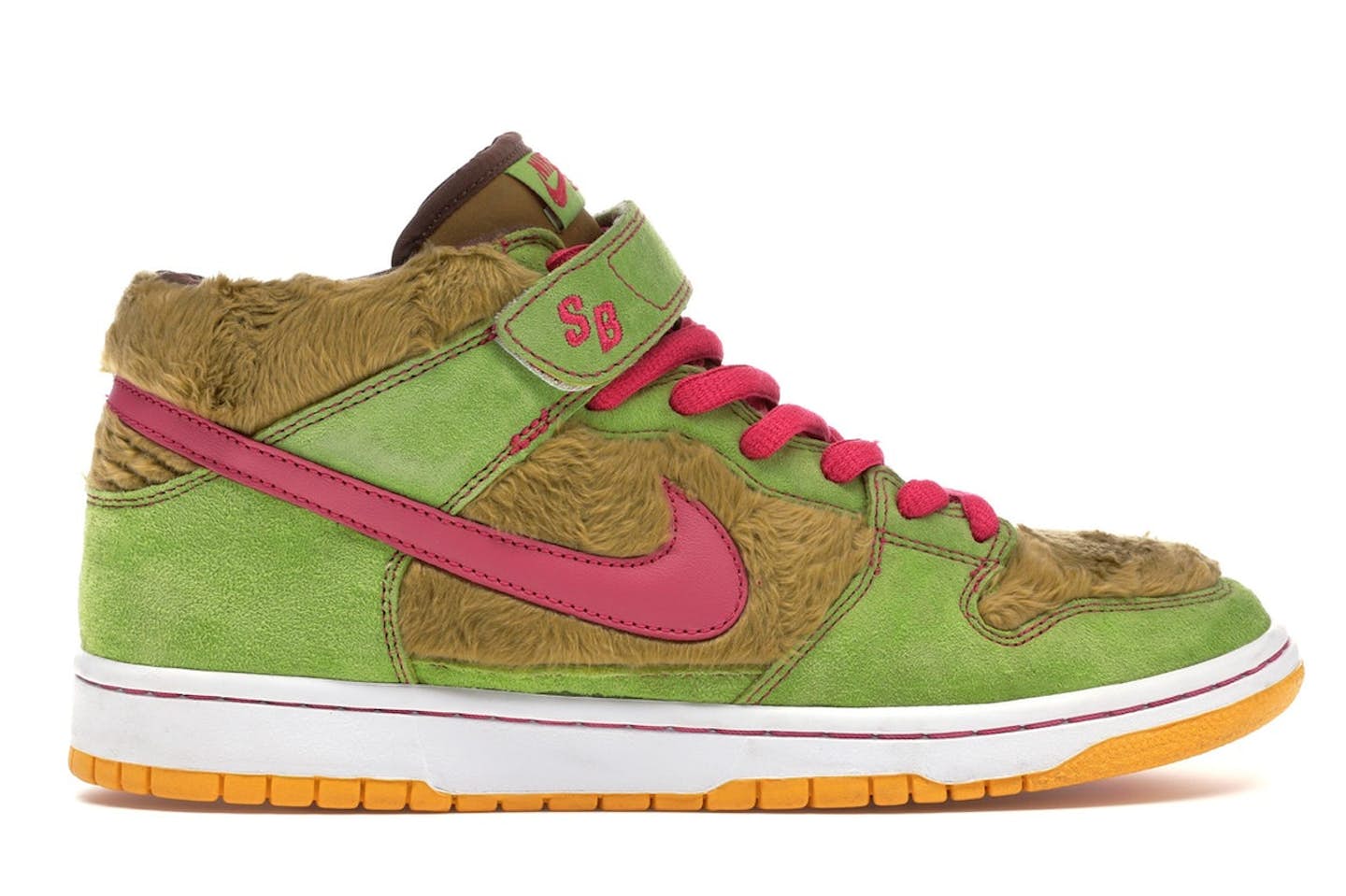 NIKE SB DUNK MID ‘Mama Bear’