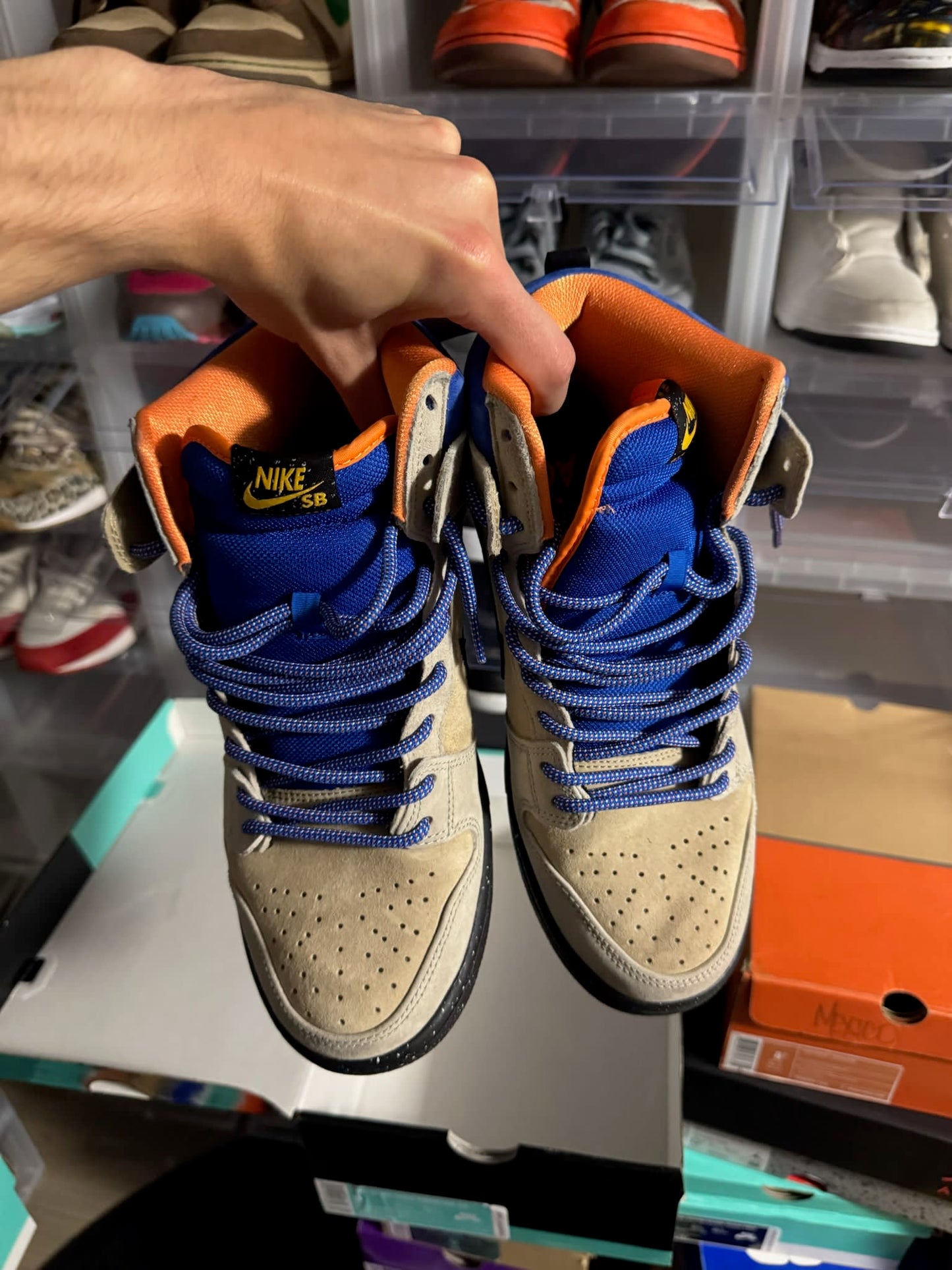 HY2772 Nike SB Dunk High Acapulco Gold