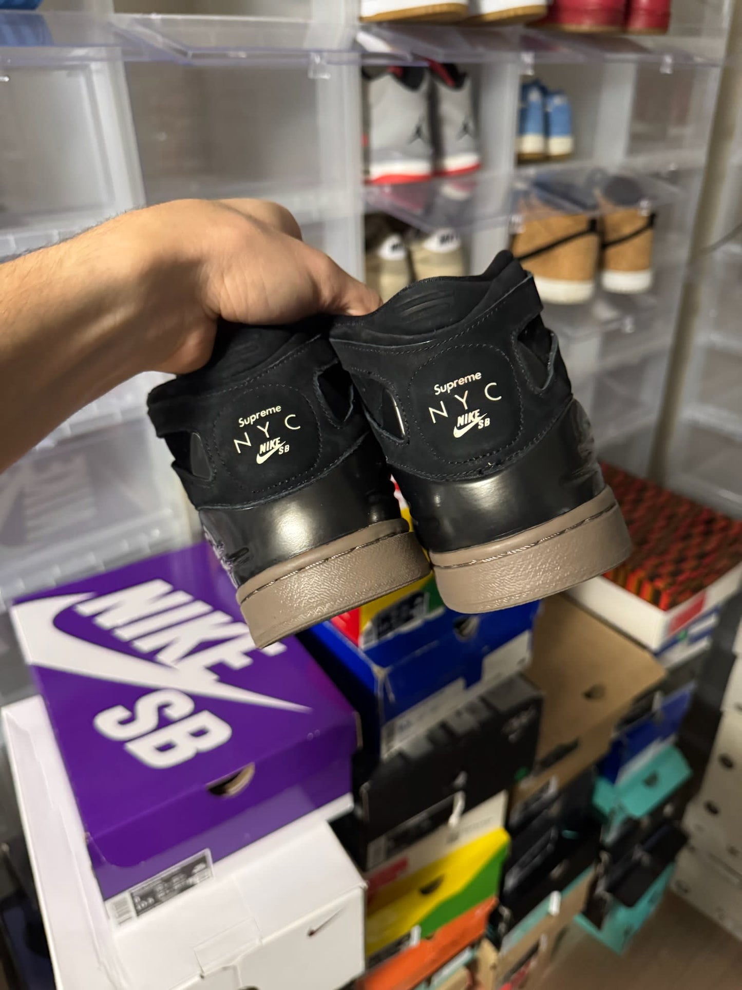 Size 9.5 Preowned (NB) Nike SB Zoom Air 94 Hi Supreme Black