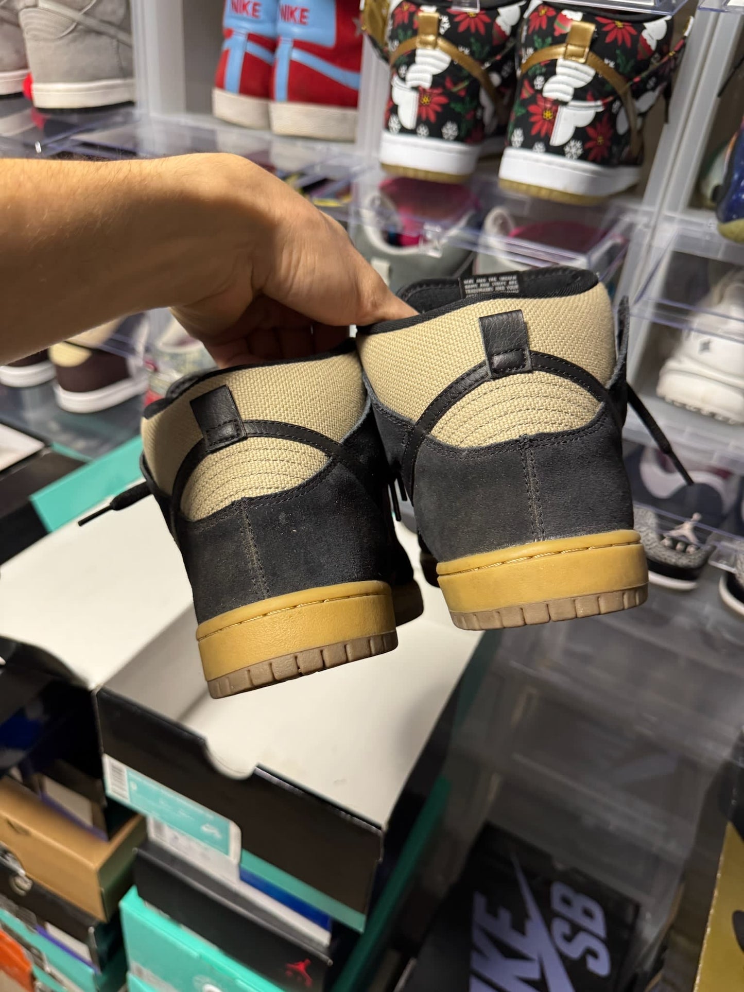 Size 9 Preowned Nike SB Dunk High Hackey Sack