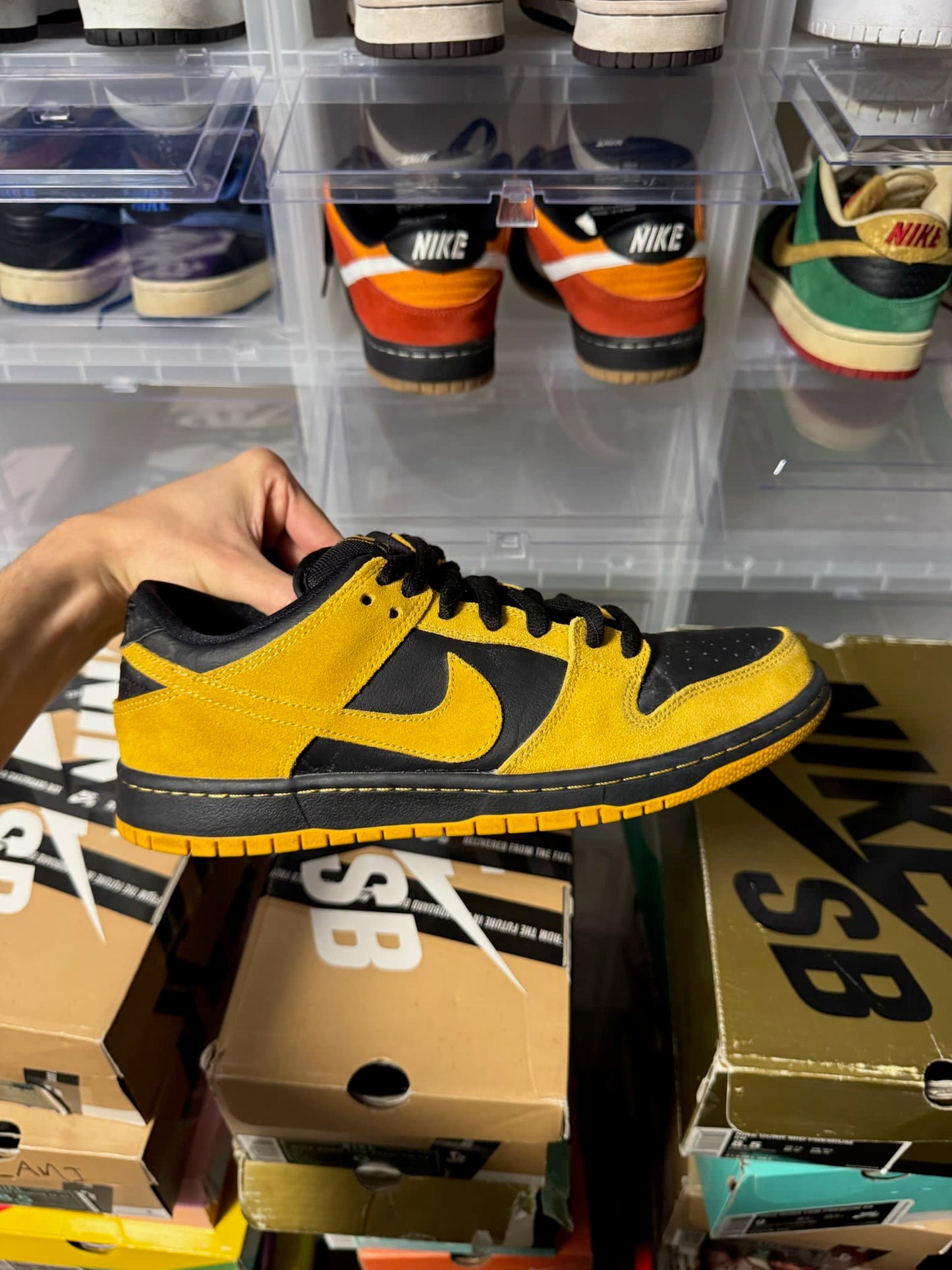 Size 9 Preowned (NB) Nike SB Dunk Low Iowa
