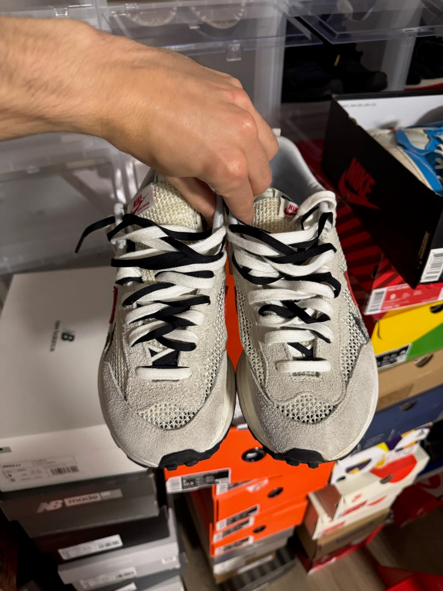 HY898 Nike Vaporwaffle sacai Sport Fuchsia Game Royal