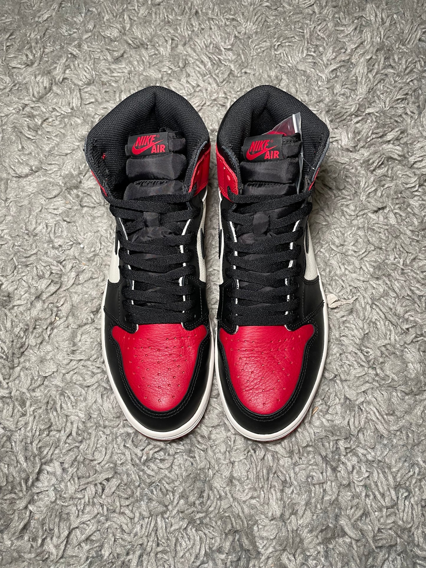 AIR JORDAN 1 RETRO HIGH OG ‘Bred Toe’