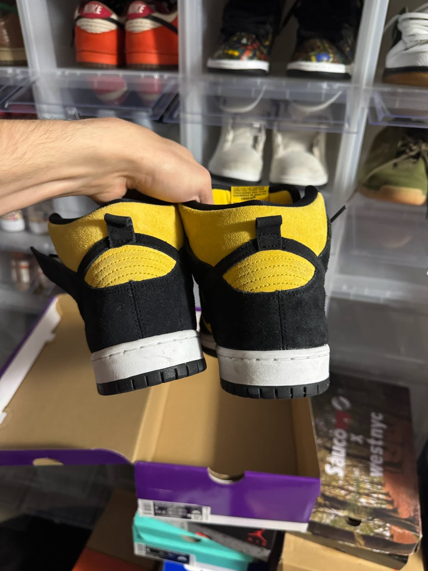 HY786 Nike SB Dunk High Pro Reverse Goldenrod