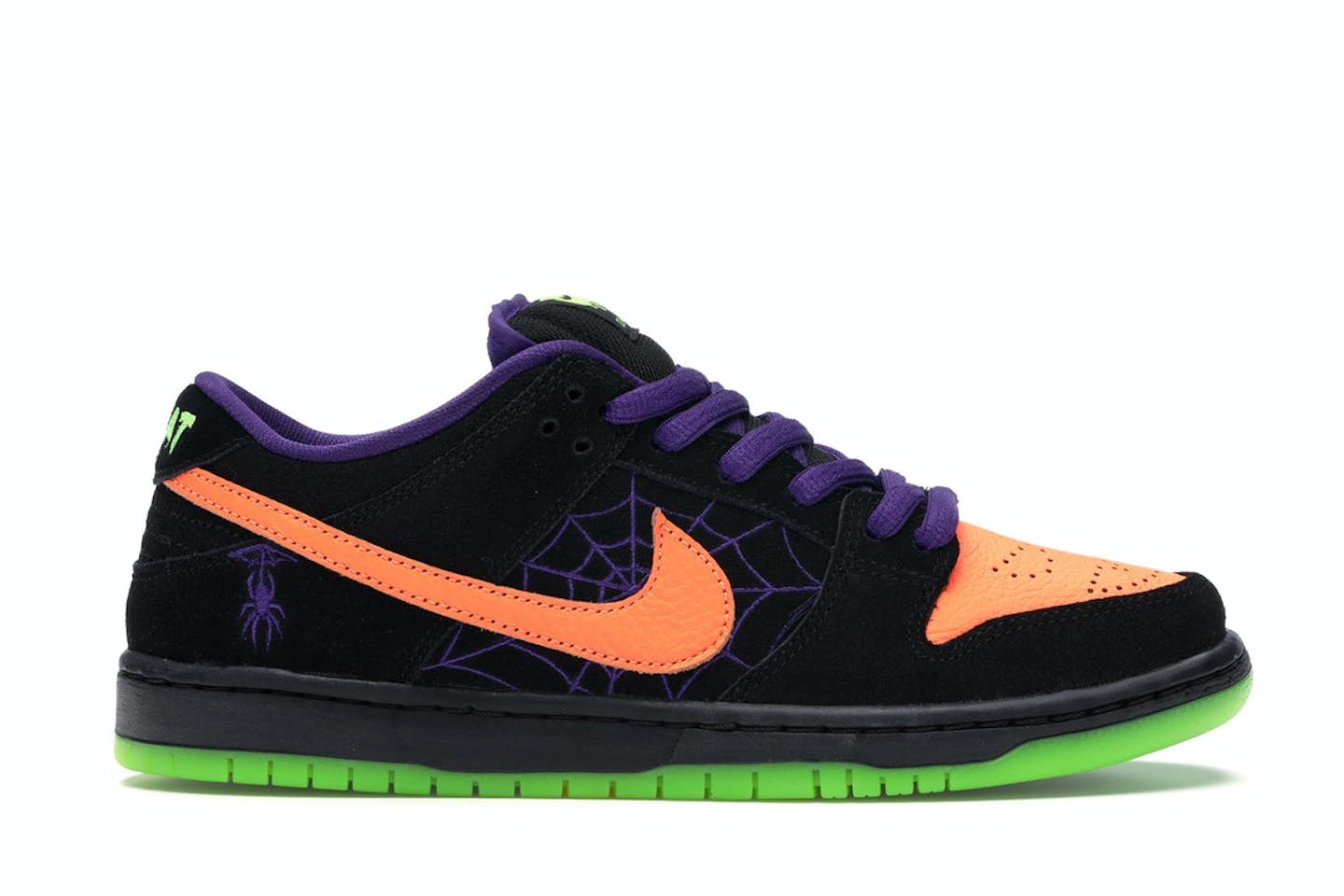 NIKE SB DUNK LOW ‘Night of Mischief Halloween’