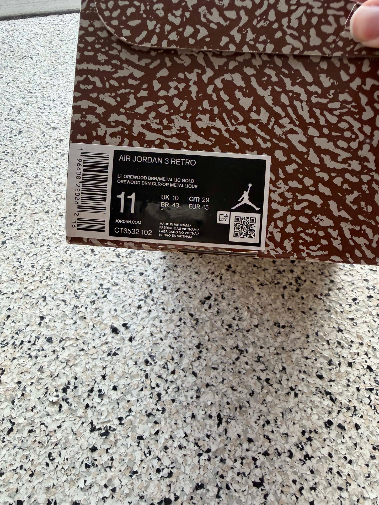 [HY3403] Jordan 3 Retro Palomino
