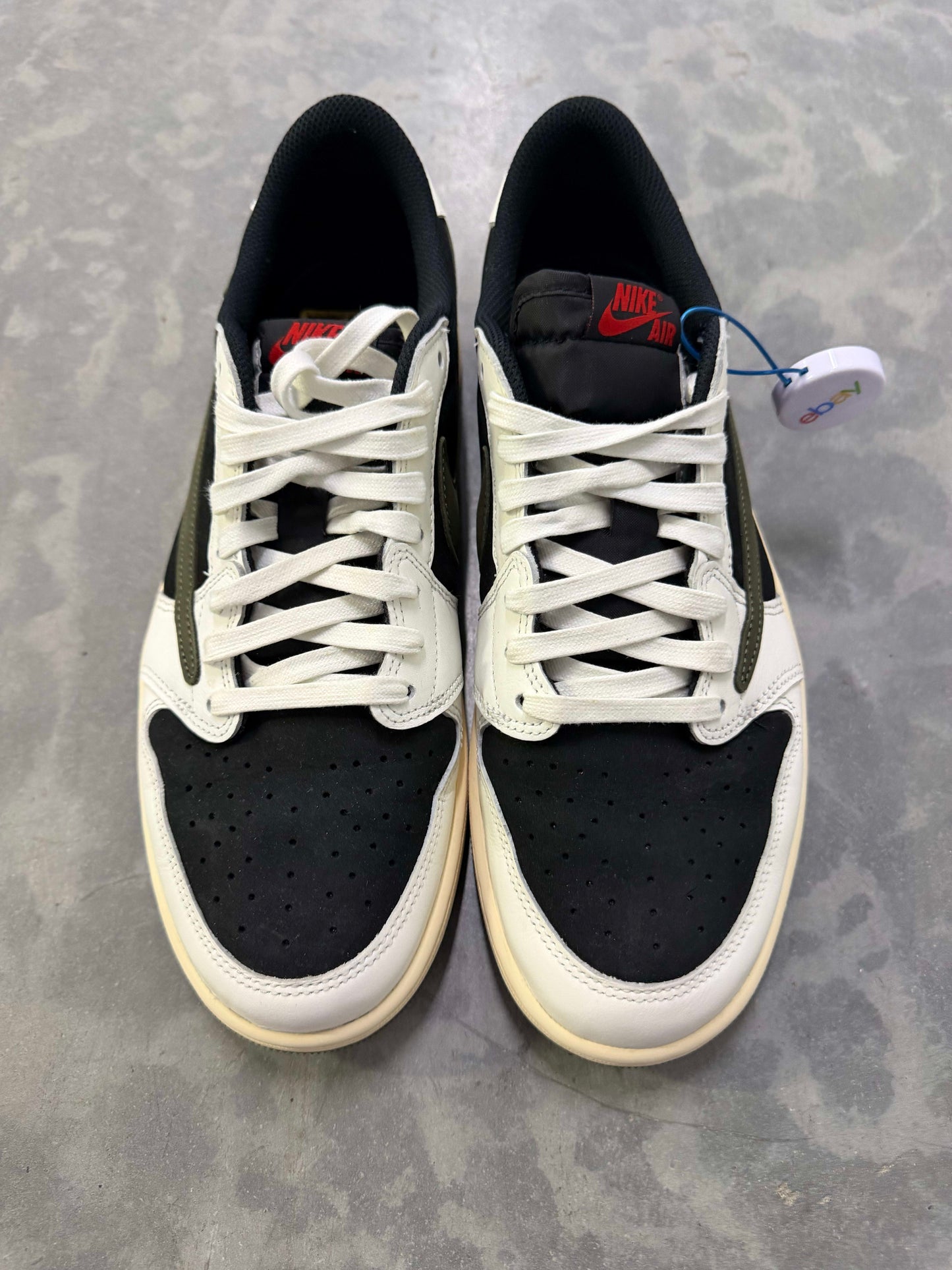 HY222 Jordan 1 Retro Low OG SP Travis Scott Olive (Women's)