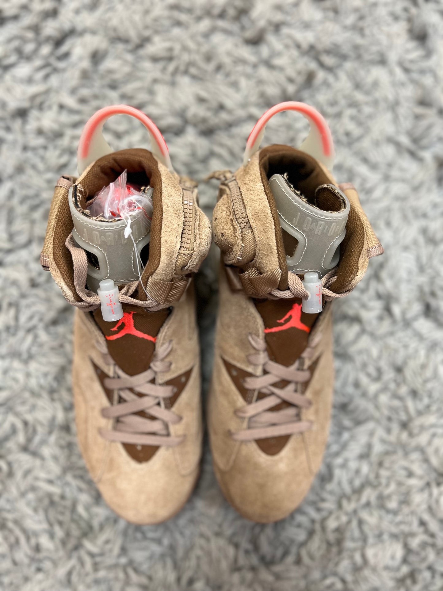 AIR JORDAN 6 RETRO SP x Travis Scott ‘Khaki’