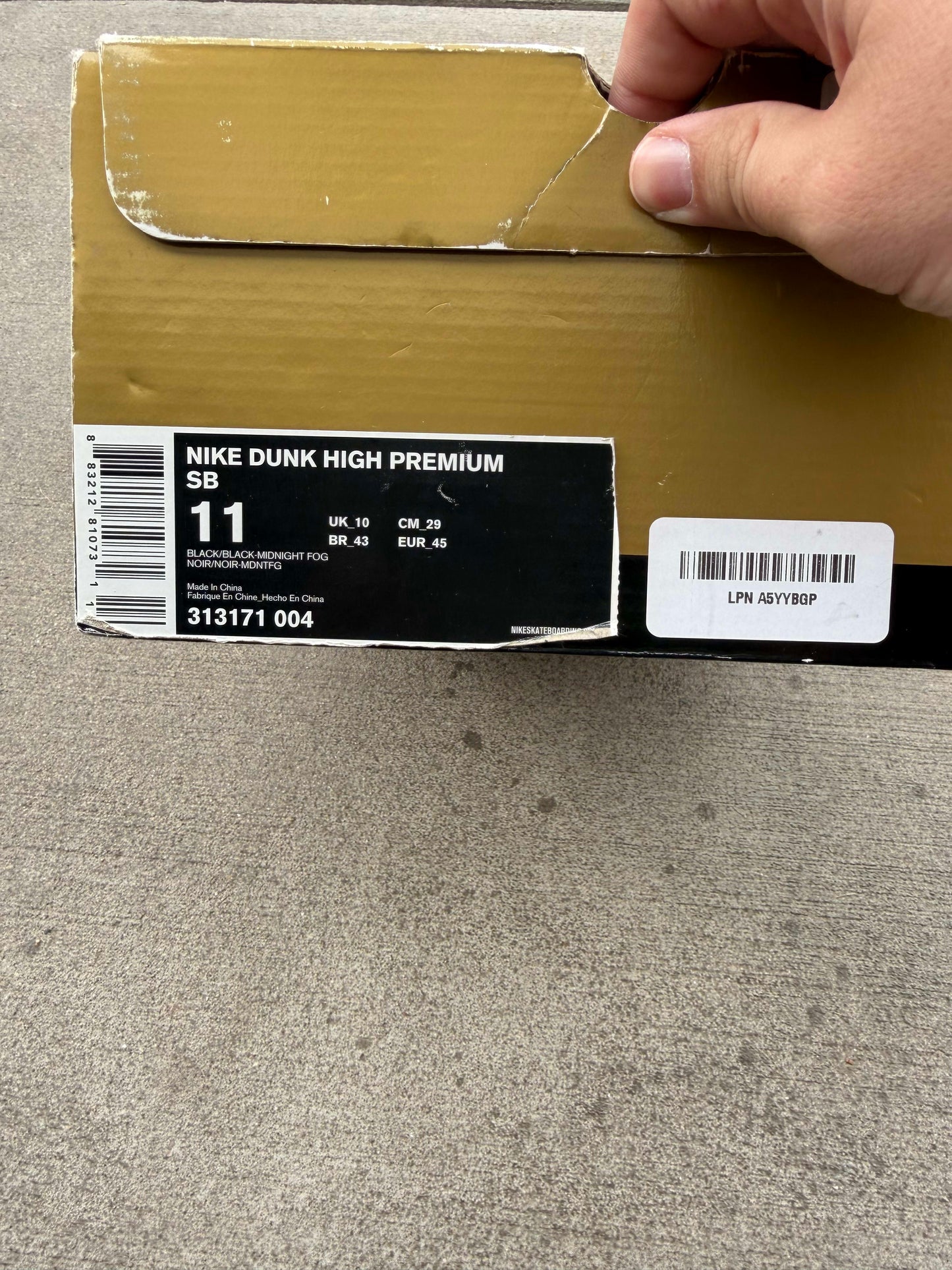 HY3476 Nike SB Dunk High MF Doom