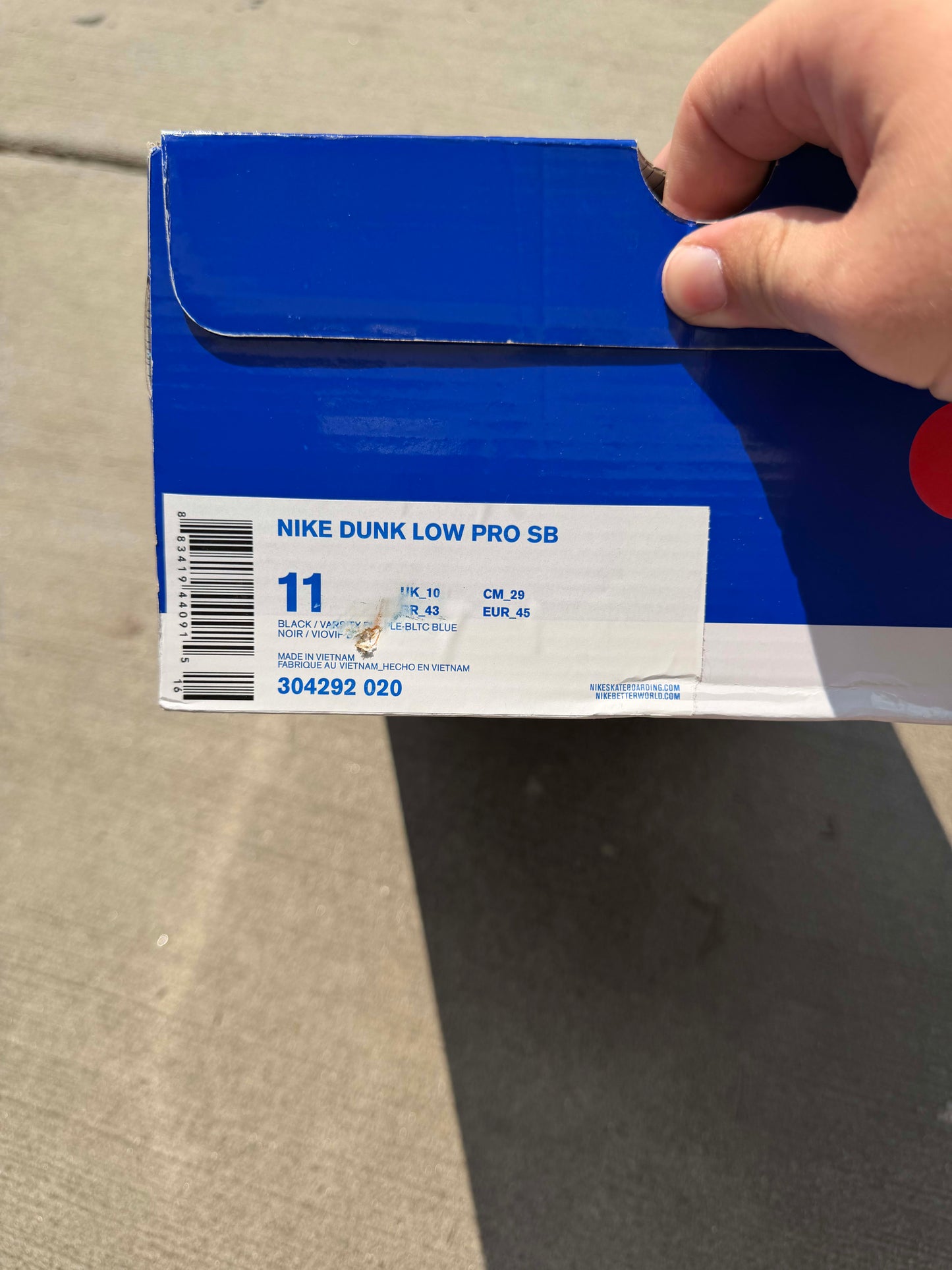 HY3489 Nike SB Dunk Low Skeletor