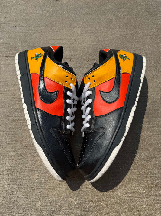 HY3487 Nike SB Dunk Low Raygun