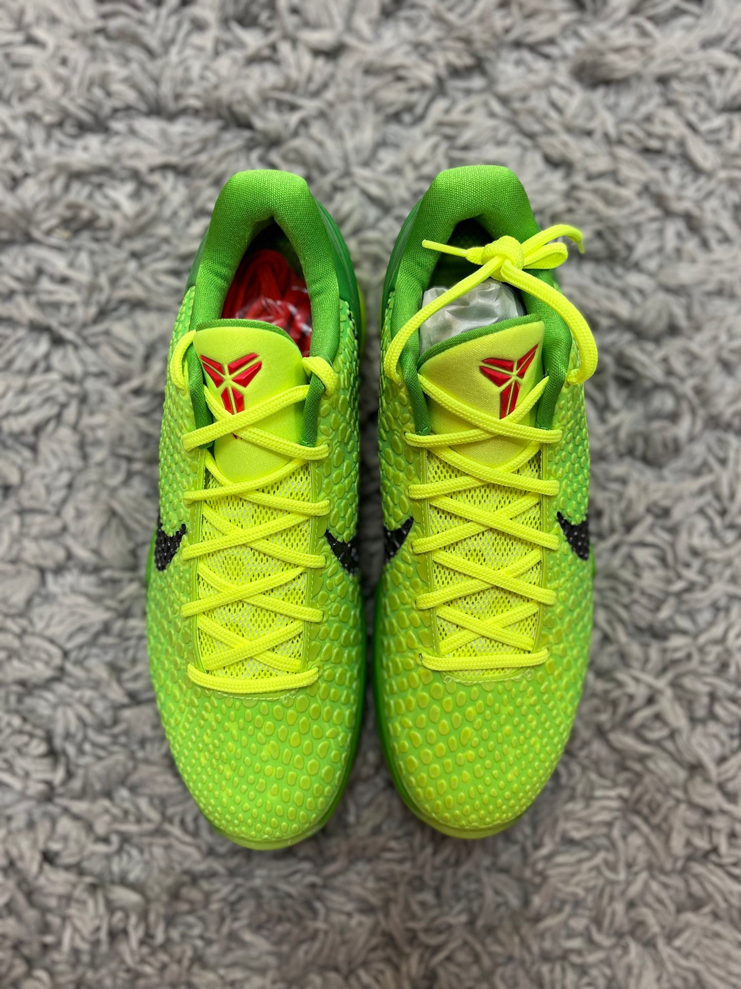 KOBE VI PROTRO ‘Grinch’