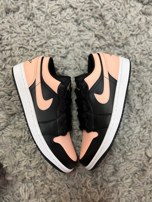 AIR JORDAN 1 LOW ‘Crimson Tint’