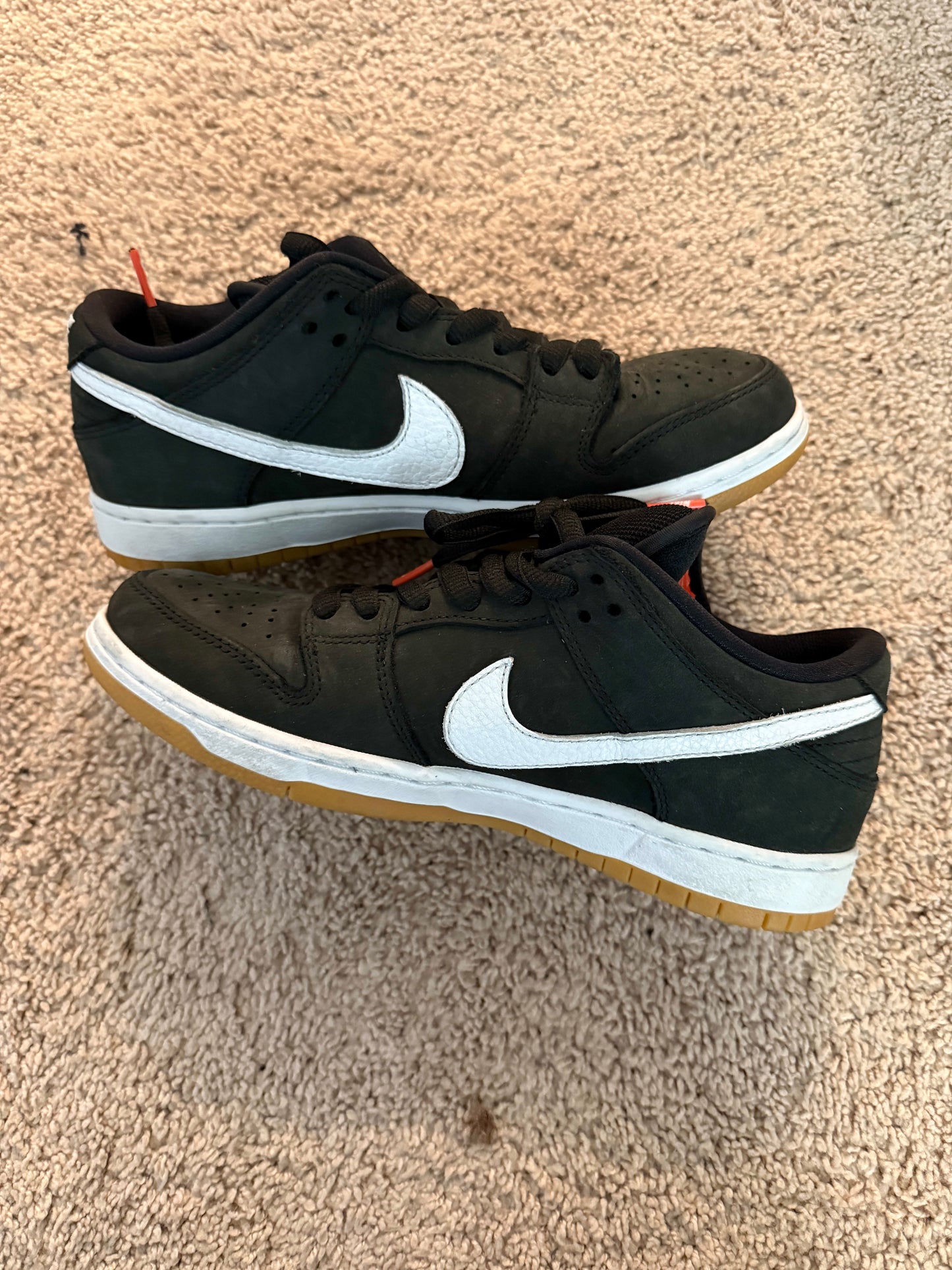 HY1035 Nike SB Dunk Low Orange Label Black White Gum (2019)