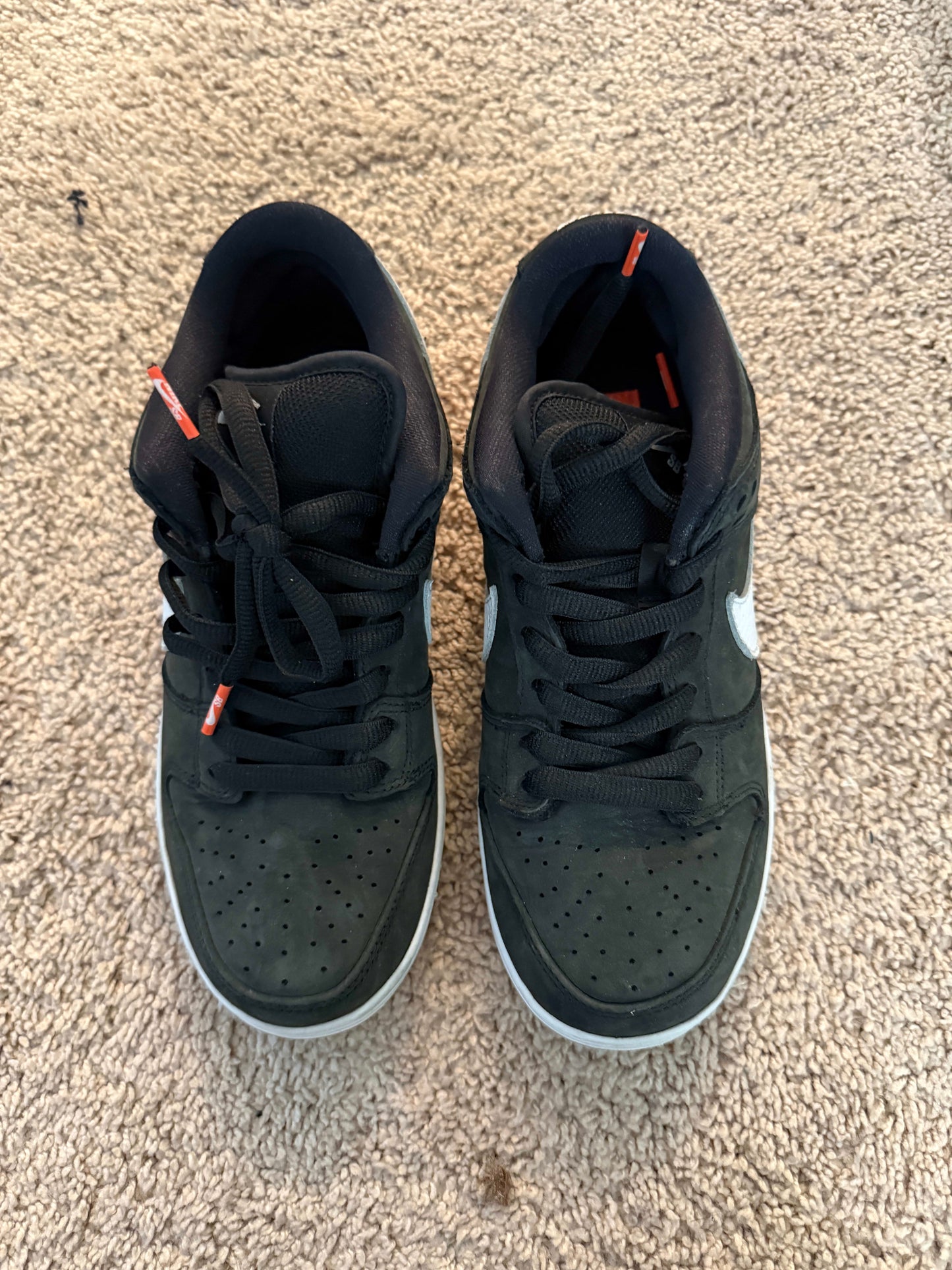 HY1035 Nike SB Dunk Low Orange Label Black White Gum (2019)