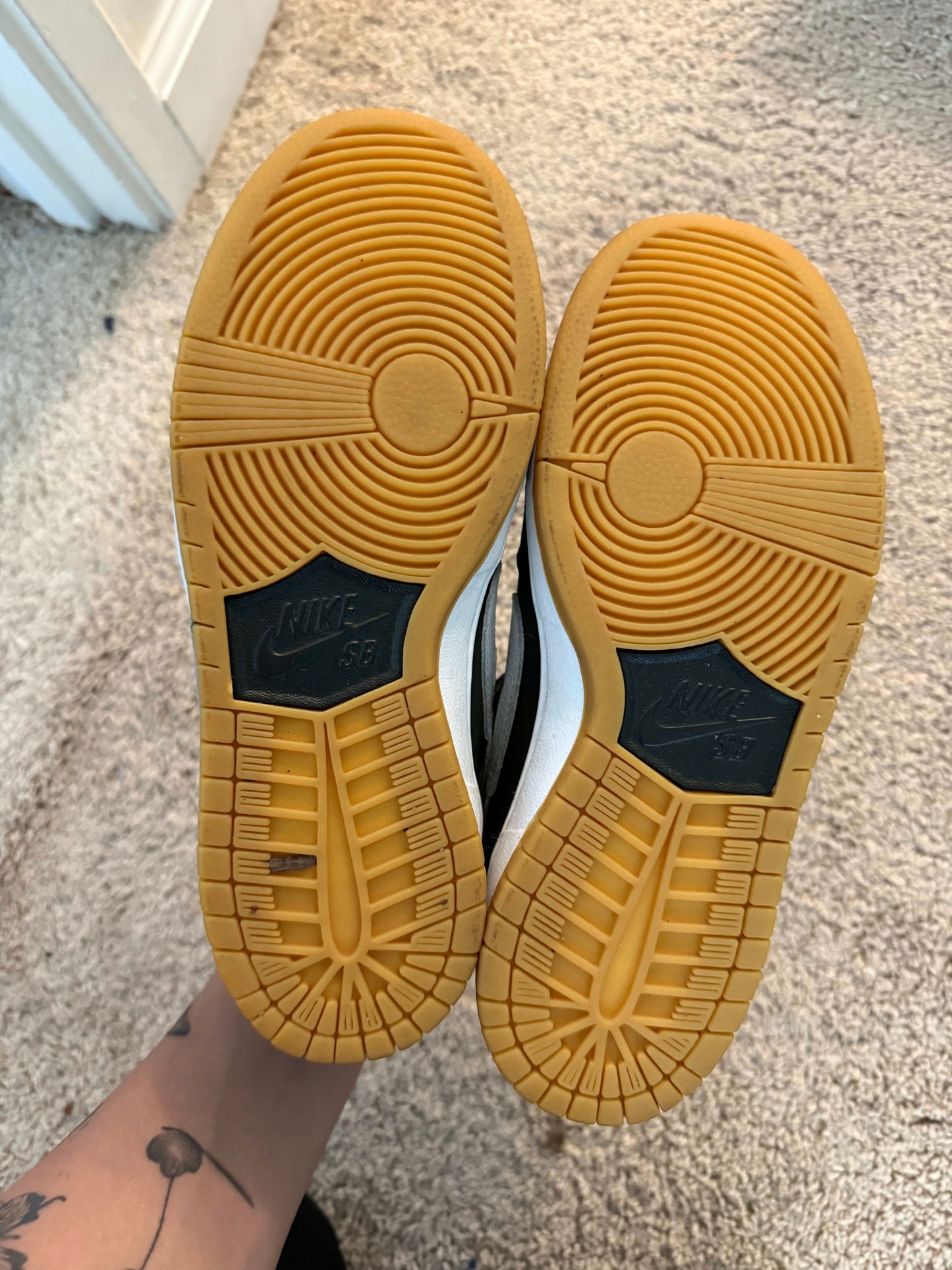 HY1035 Nike SB Dunk Low Orange Label Black White Gum (2019)