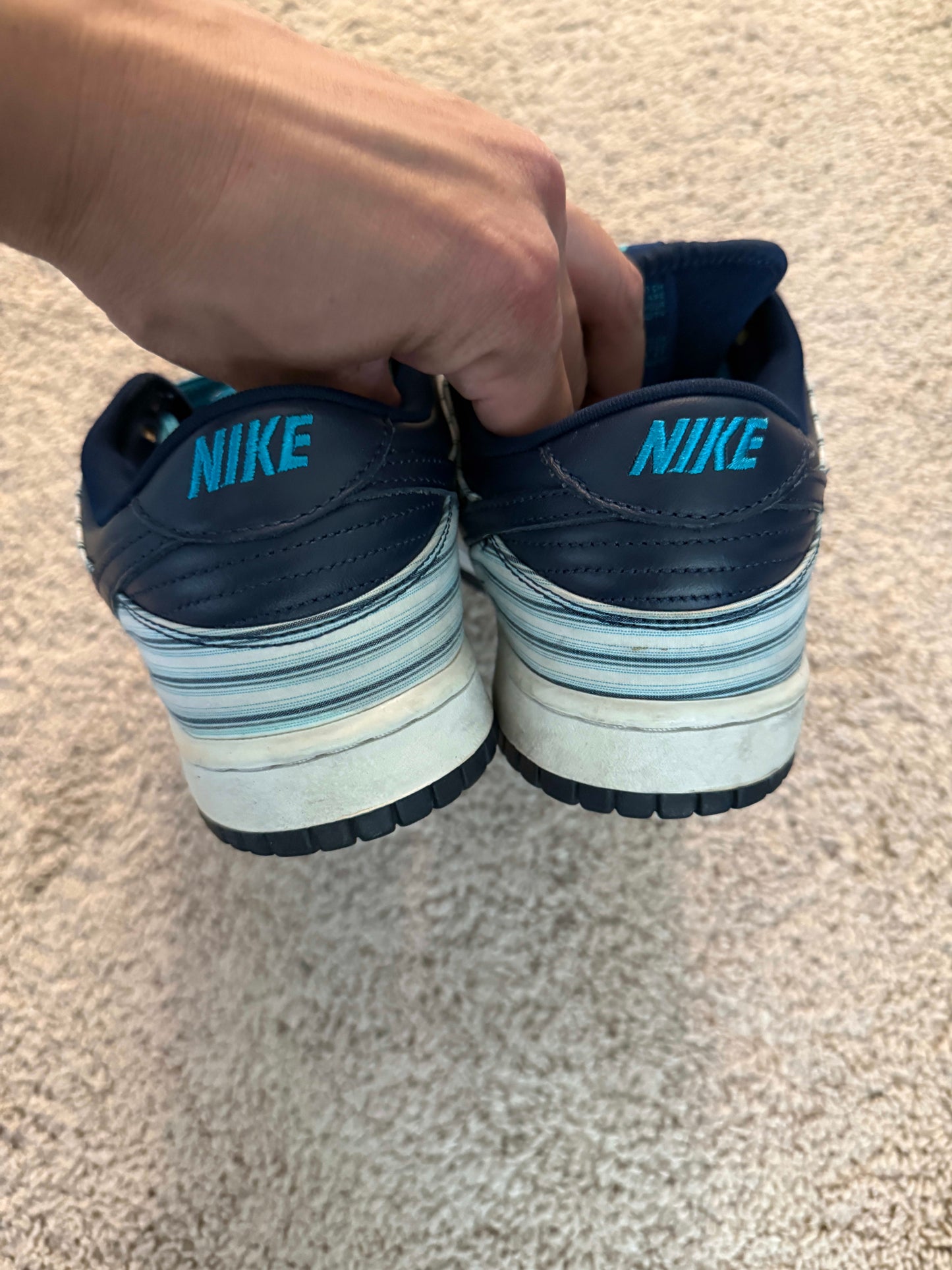 Size 8.5 Preowned Nike SB Dunk Low Avenger Navy