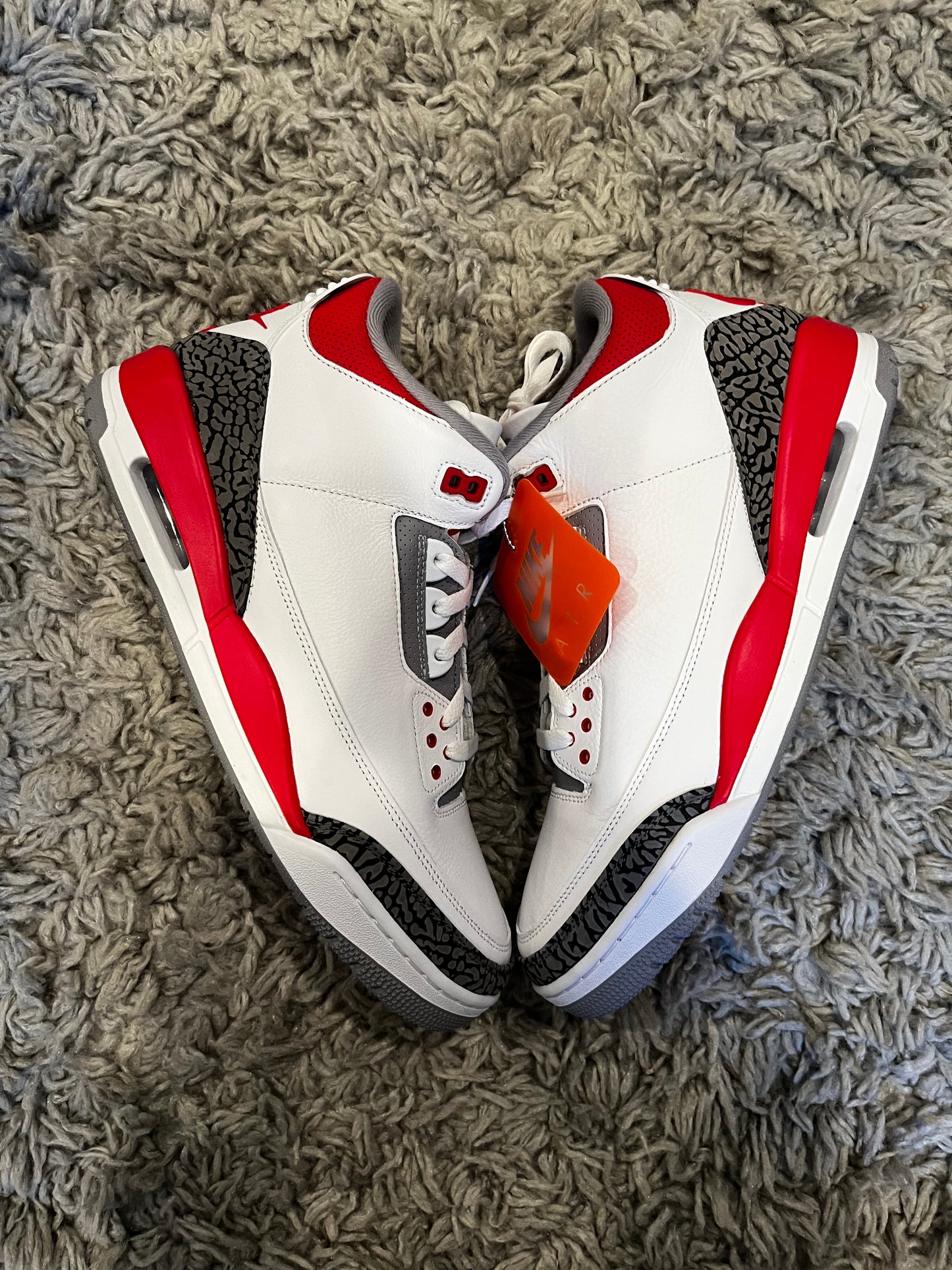 AIR JORDAN 3 RETRO ‘Fire Red’