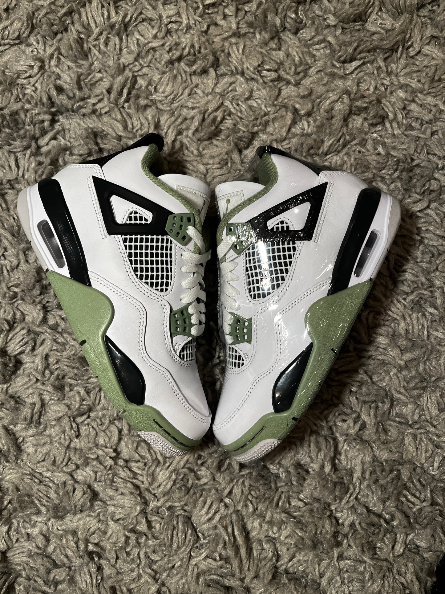 WMNS AIR JORDAN 4 RETRO ‘Seafoam’