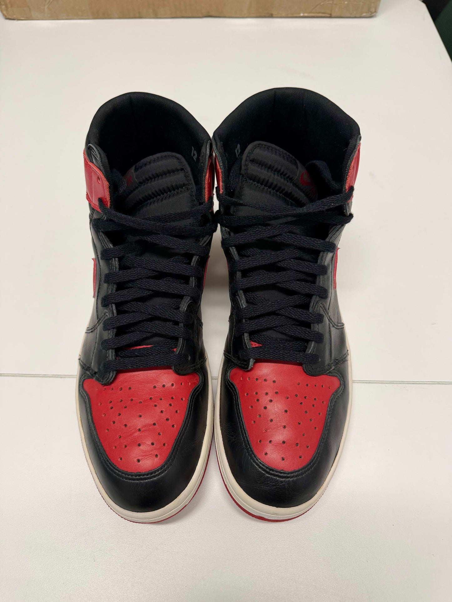 Jordan 1 Retro Bred (1994)