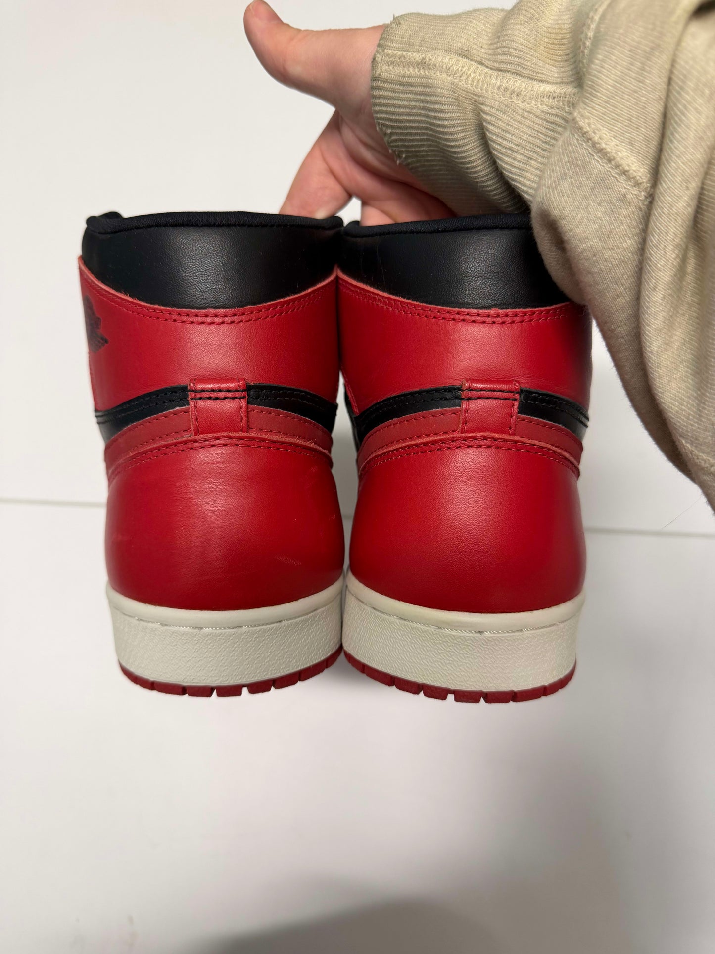 Jordan 1 Retro Bred (1994)