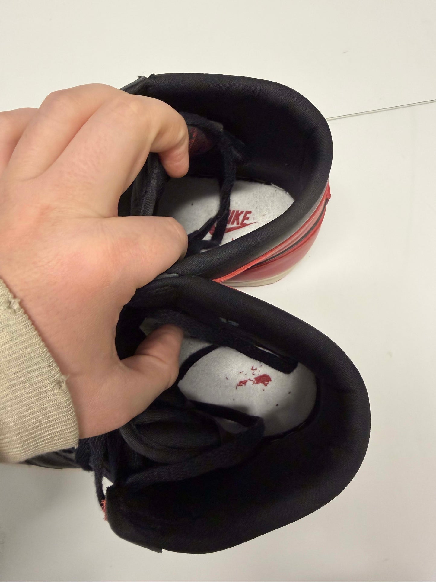 Jordan 1 Retro Bred (1994)