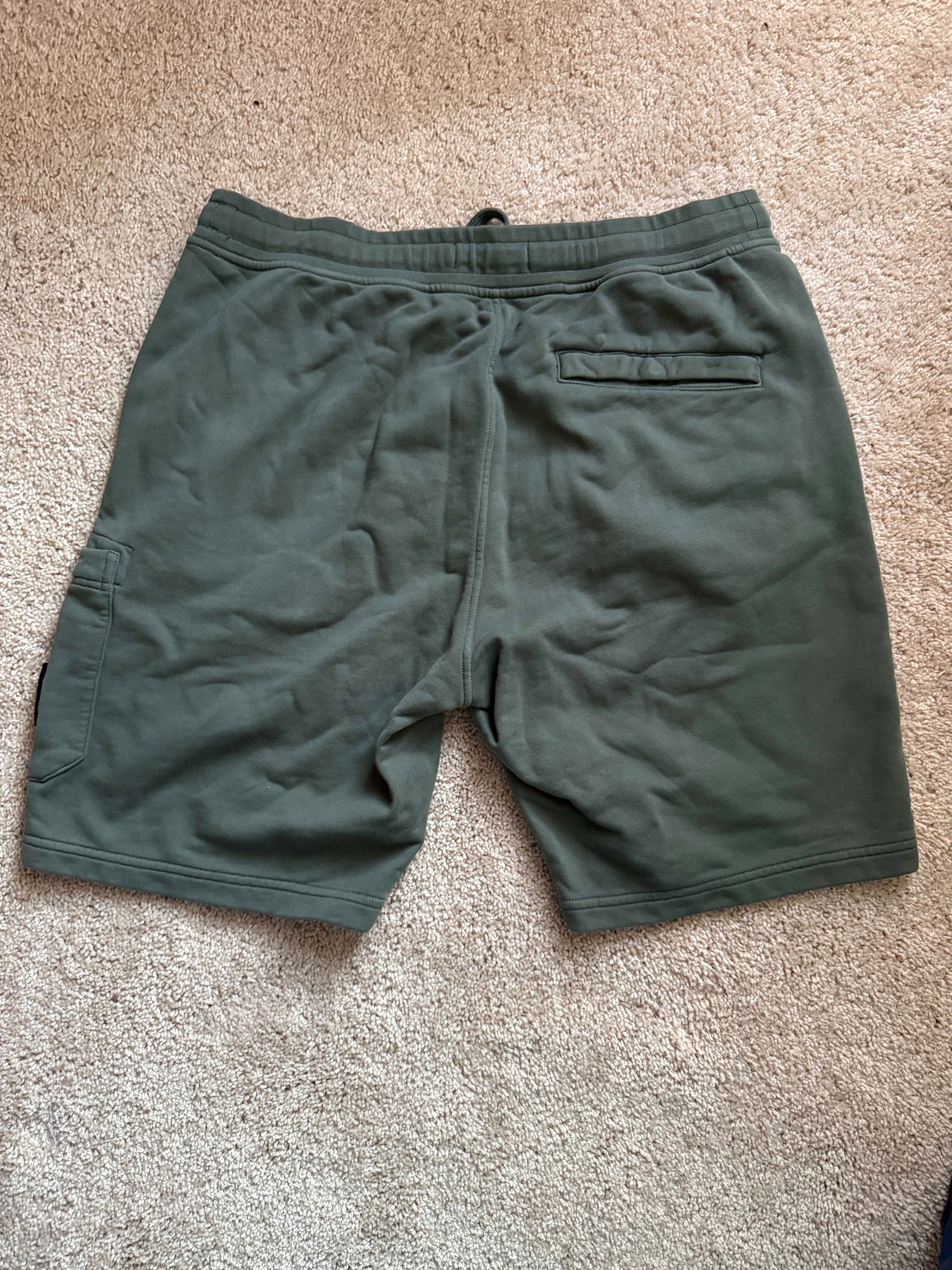 Stone Island Logo Applique Shorts Dark Green