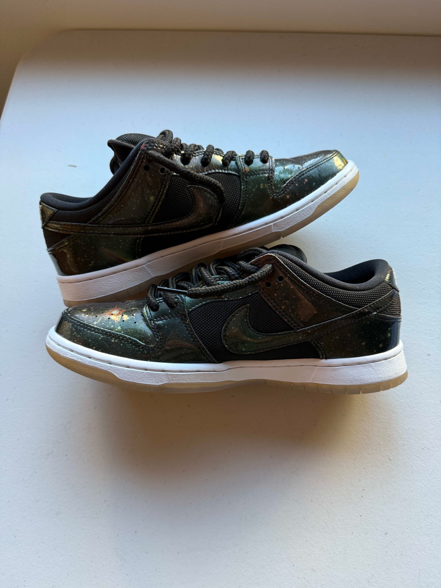 Nike SB Dunk Low 420 Intergalactic