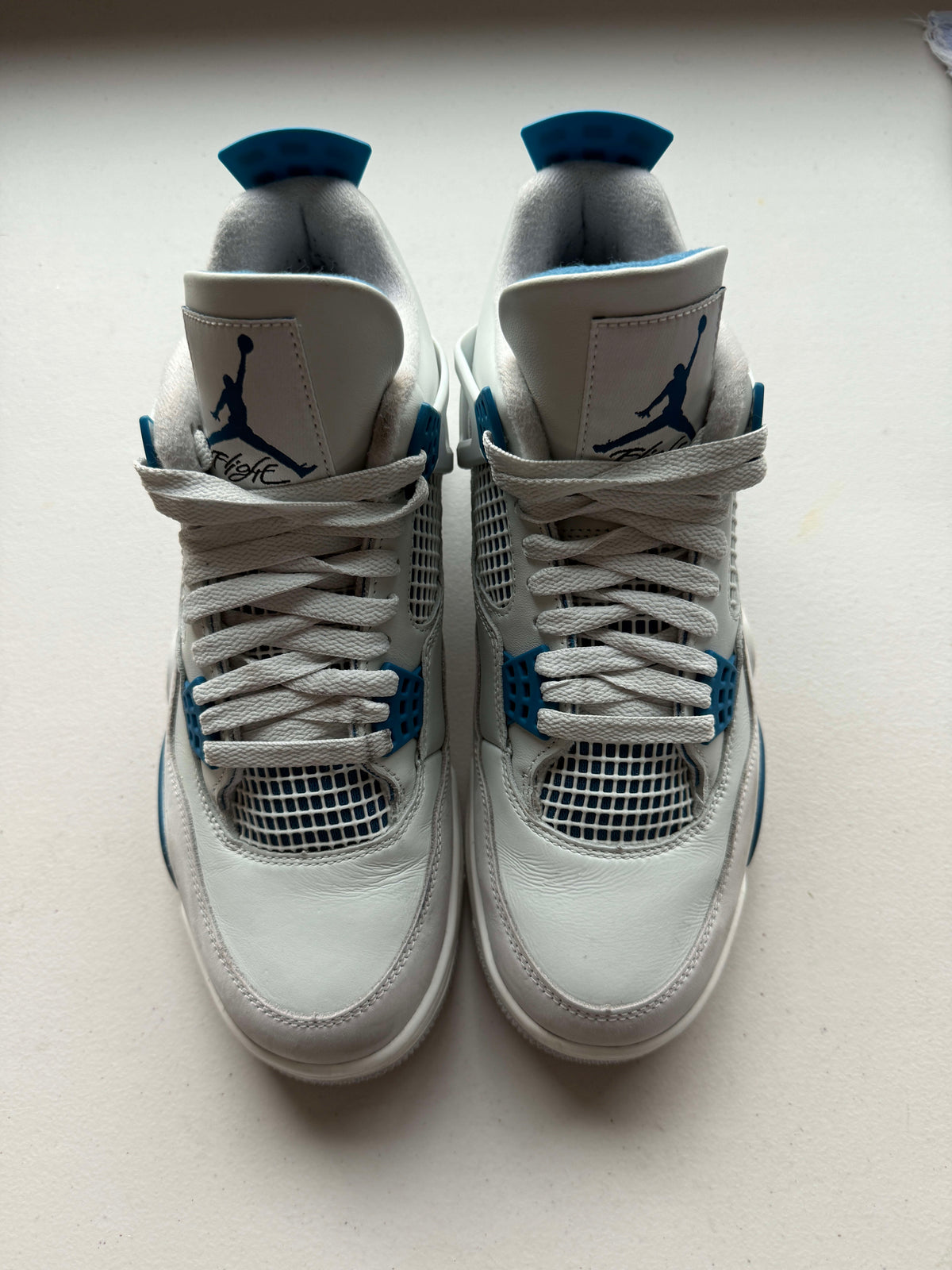 Jordan 4 Retro Military Blue (2024)