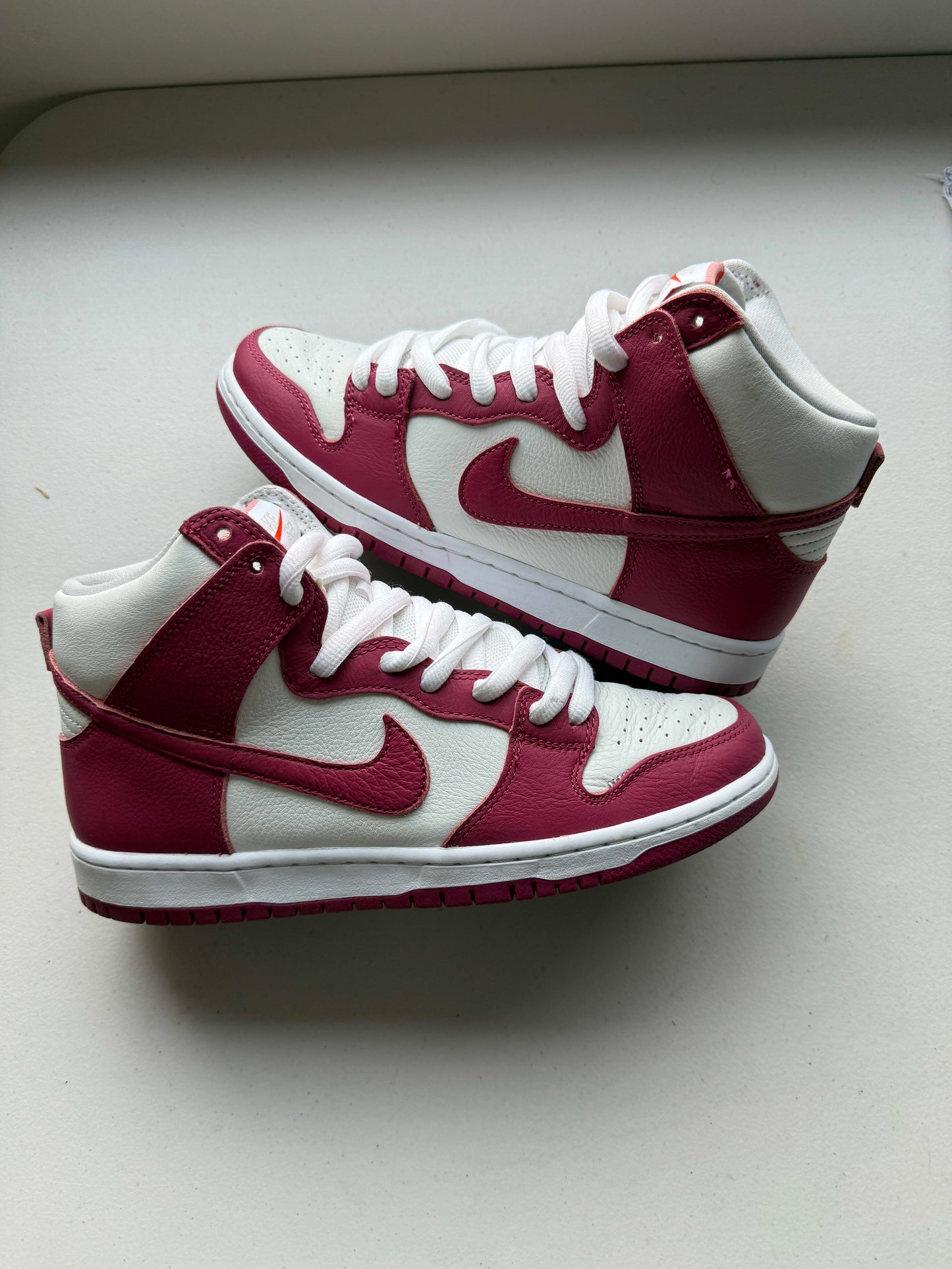 Nike SB Dunk High Orange Label Sweet Beet