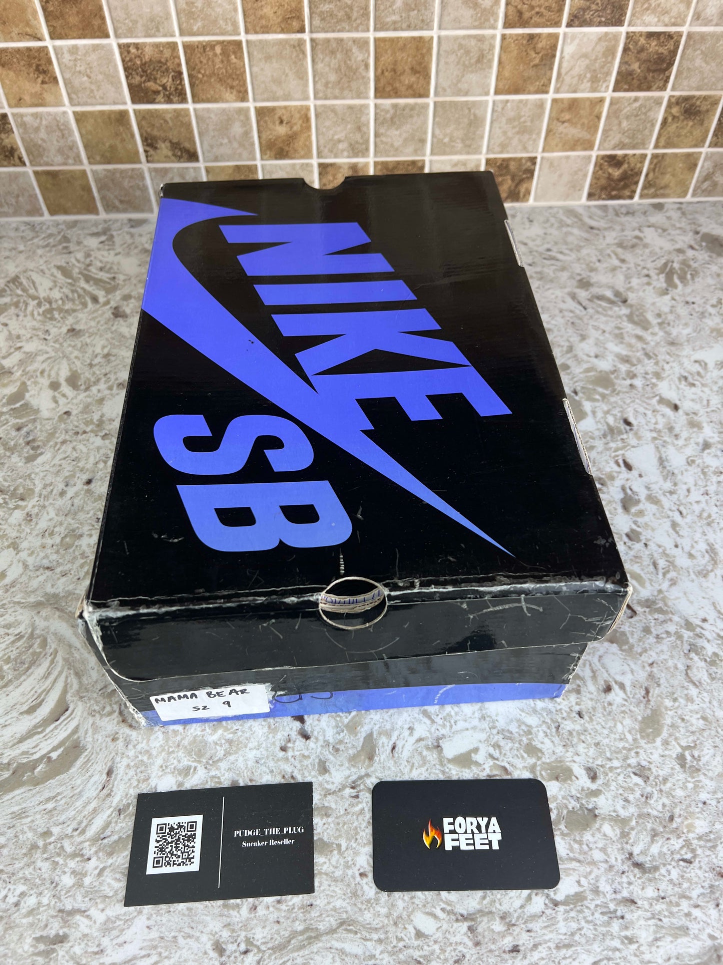 Size 9 Preowned Nike SB Dunk Mid Mama Bear