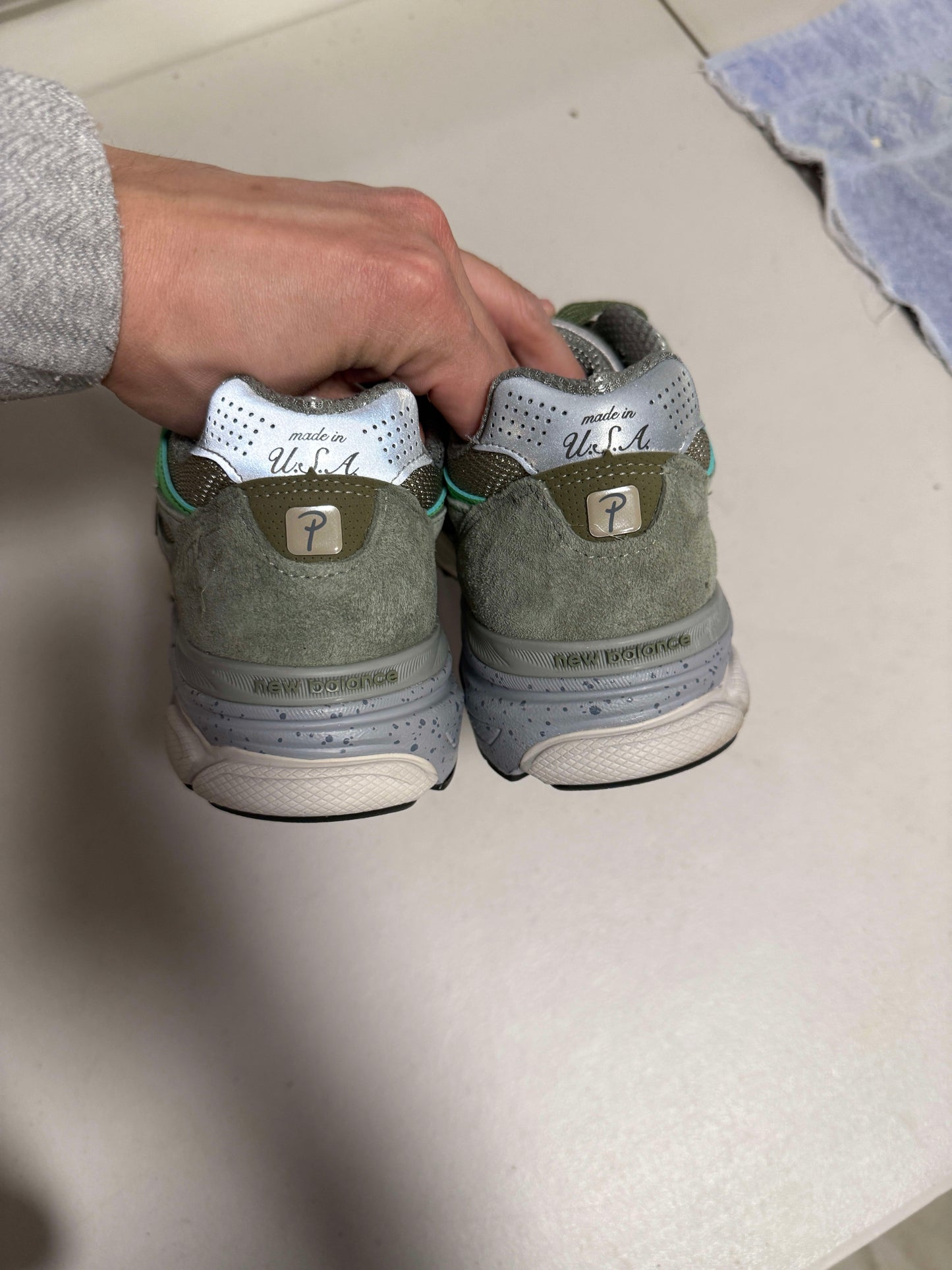 New Balance 990v3 MiUSA Patta Keep Your Family Close