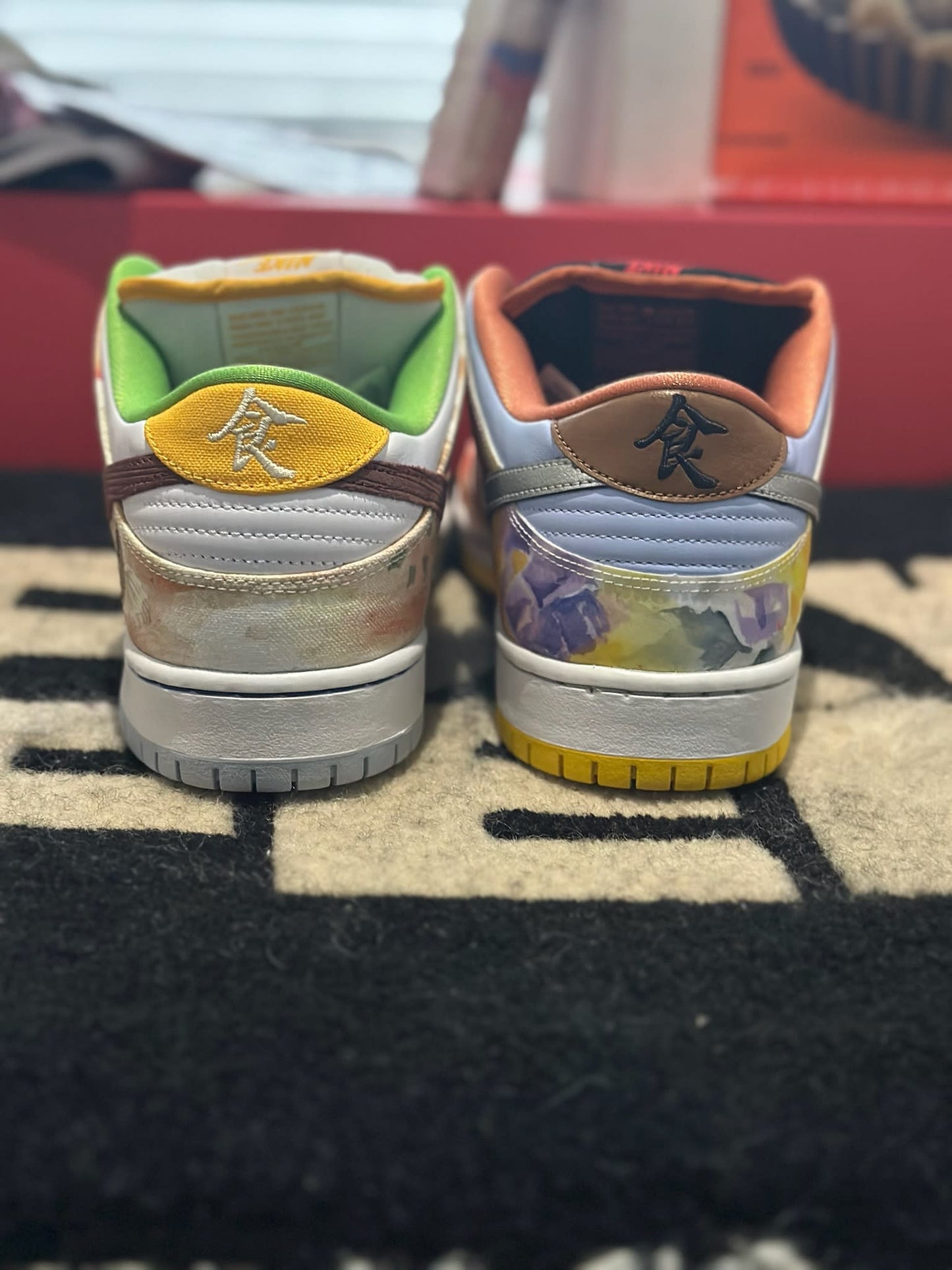 HY1472 Nike SB Dunk Low Street Hawker (2021)