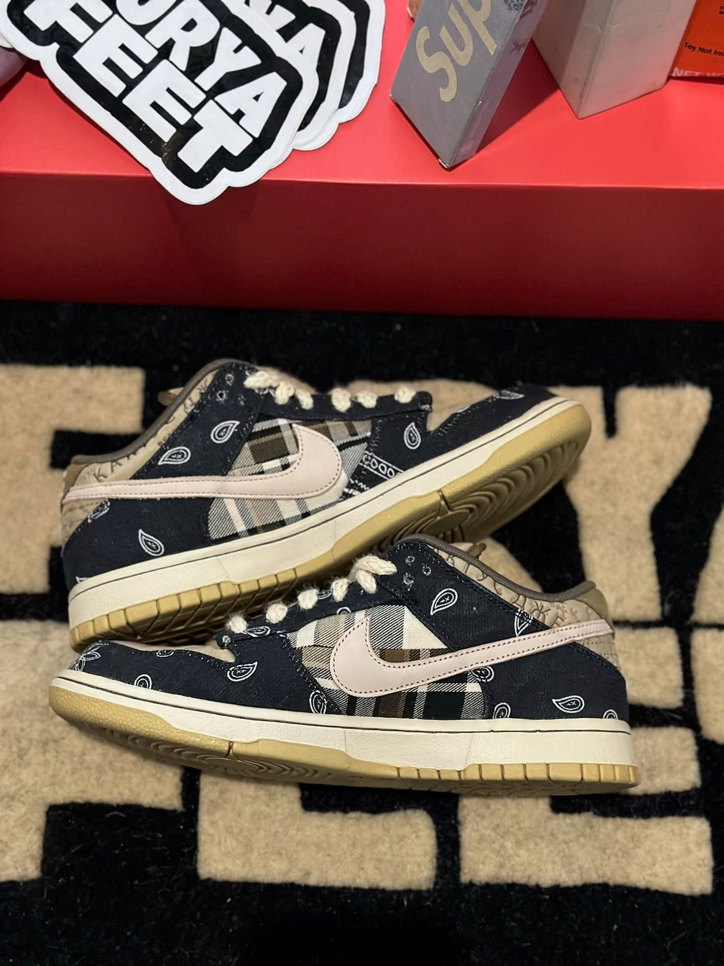 [HY1781] Nike SB Dunk Low Travis Scott